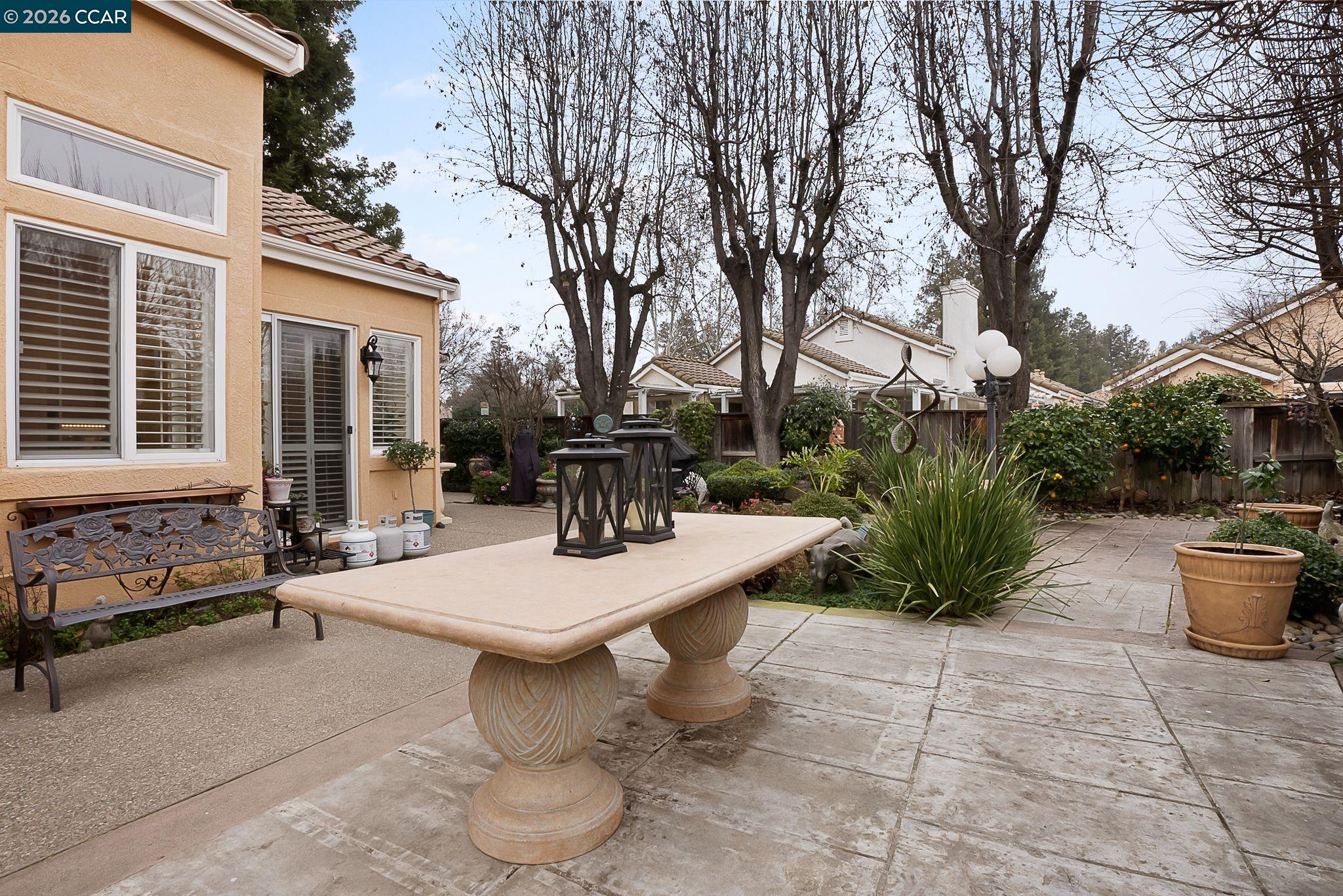 Detail Gallery Image 39 of 44 For 3607 Crystal Tree Ct, Stockton,  CA 95219 - 3 Beds | 2 Baths