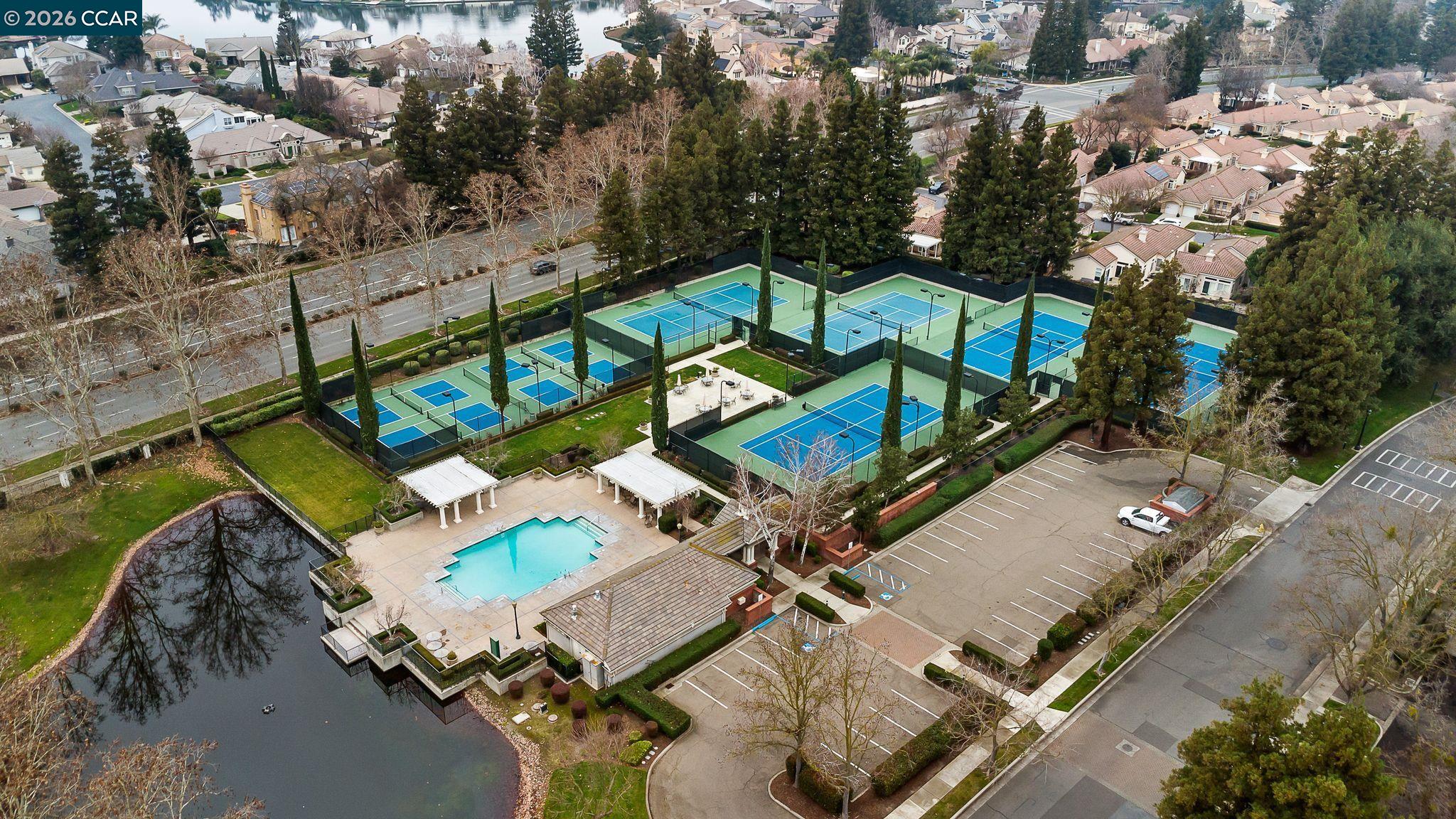 Detail Gallery Image 43 of 44 For 3607 Crystal Tree Ct, Stockton,  CA 95219 - 3 Beds | 2 Baths