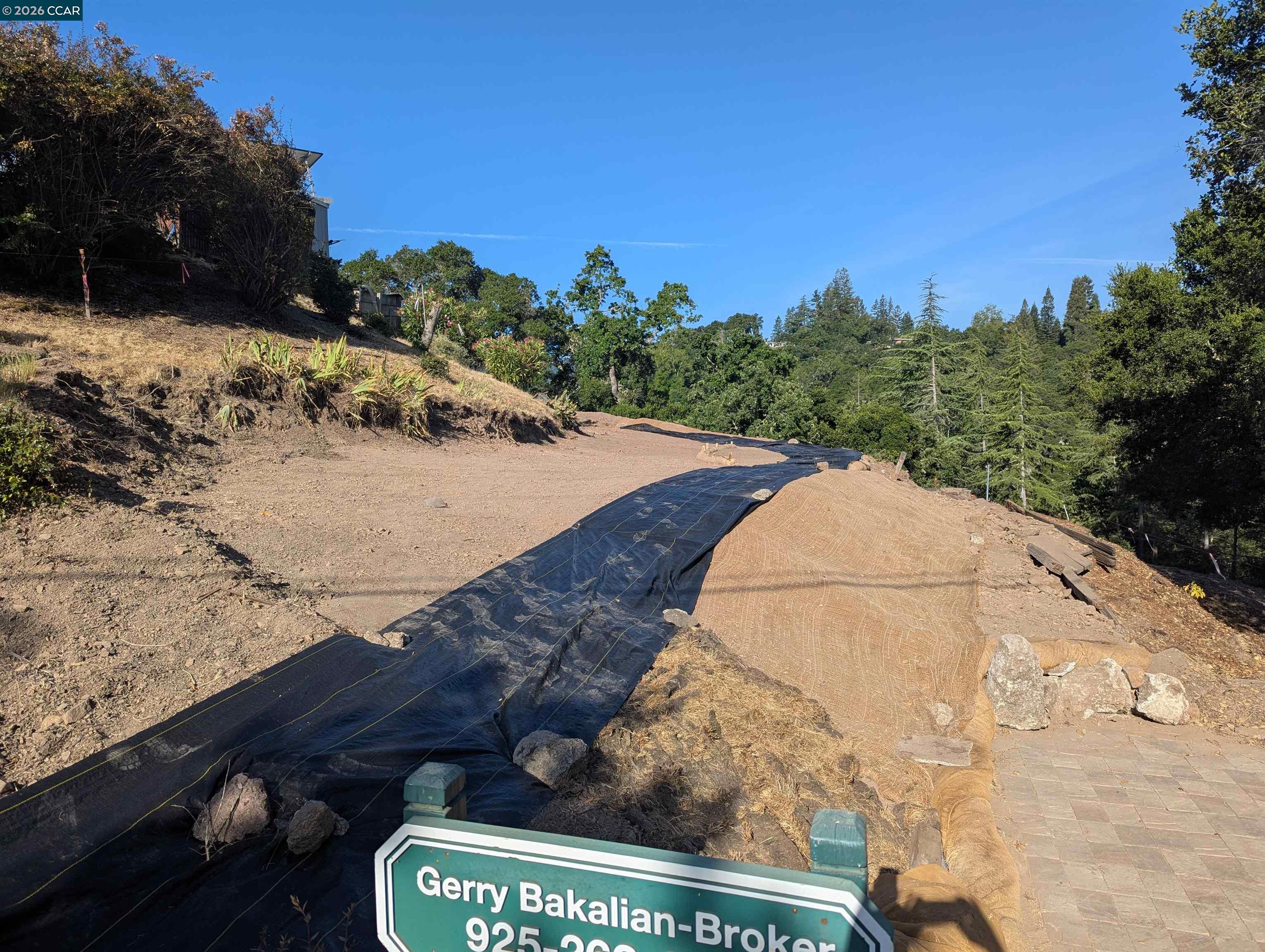 Detail Gallery Image 2 of 34 For 13 St James  Court, Orinda,  CA 94563 - – Beds | – Baths