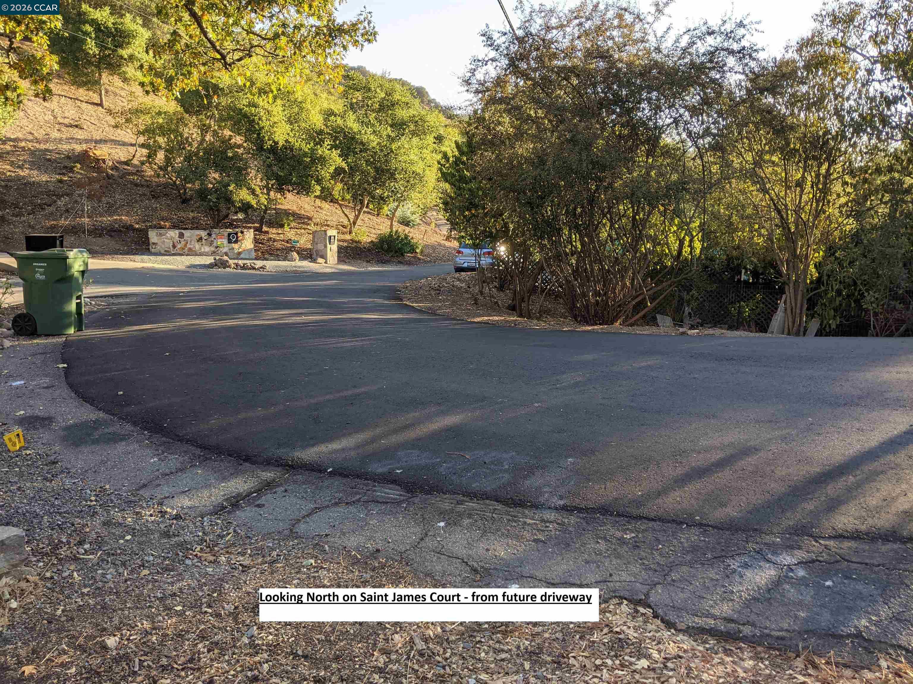 Detail Gallery Image 13 of 34 For 13 St James  Court, Orinda,  CA 94563 - – Beds | – Baths