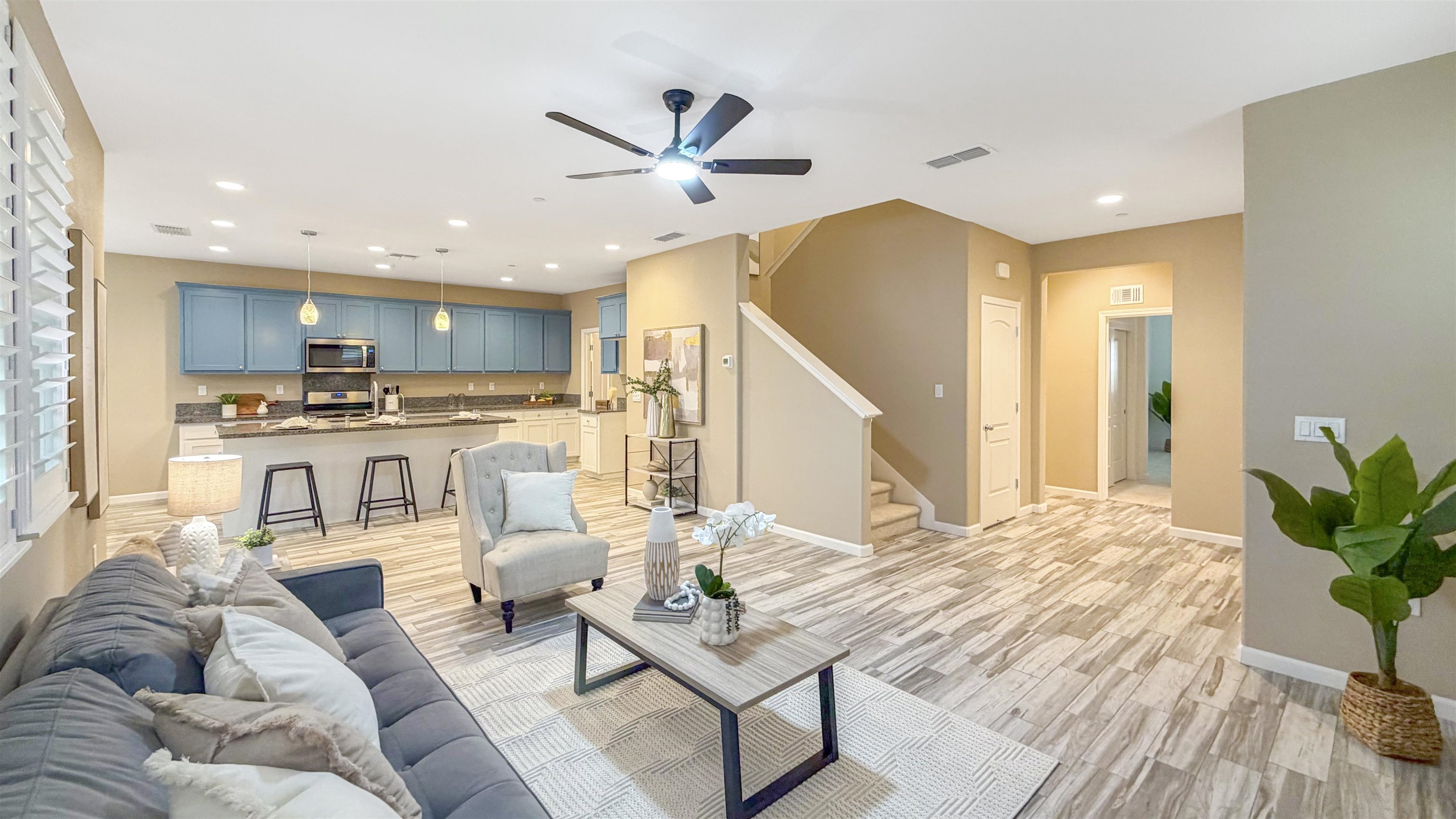 Detail Gallery Image 6 of 37 For 1703 Solano Court, Lathrop,  CA 95330 - 4 Beds | 3 Baths