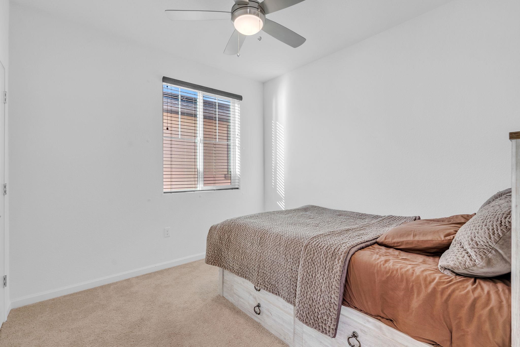 Detail Gallery Image 15 of 35 For 9 Cedar Ct, Pittsburg,  CA 94565 - 4 Beds | 2/1 Baths