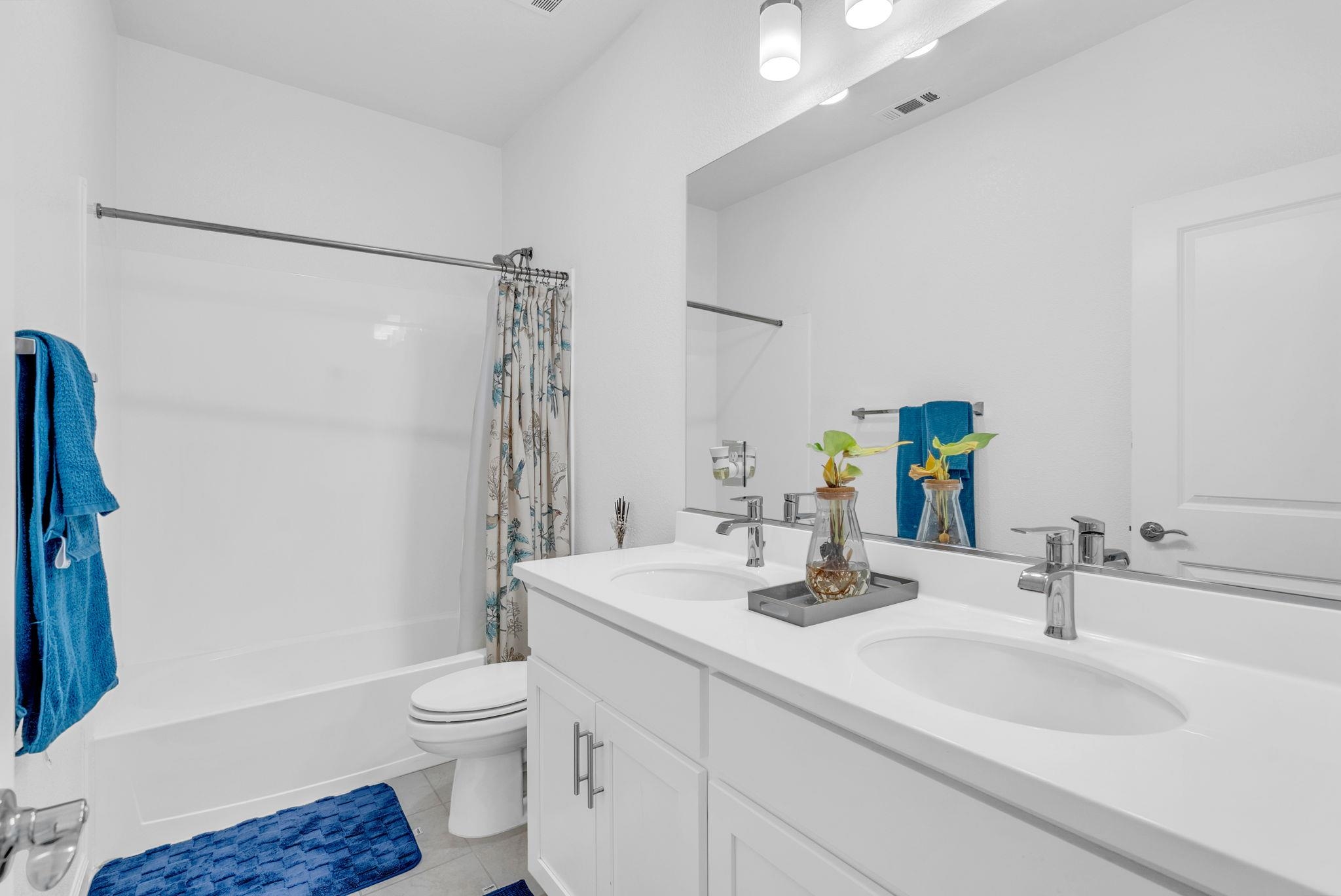 Detail Gallery Image 17 of 35 For 9 Cedar Ct, Pittsburg,  CA 94565 - 4 Beds | 2/1 Baths