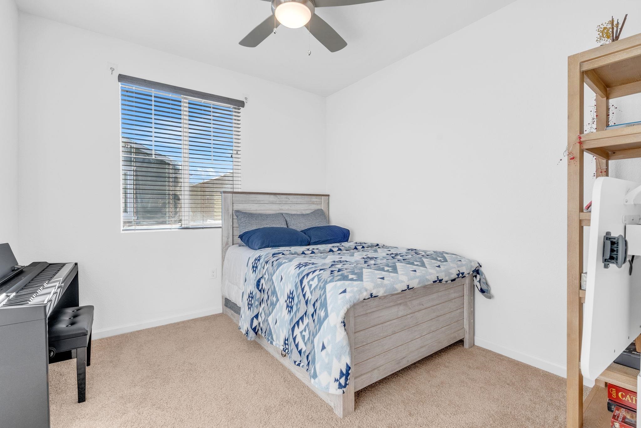 Detail Gallery Image 19 of 35 For 9 Cedar Ct, Pittsburg,  CA 94565 - 4 Beds | 2/1 Baths