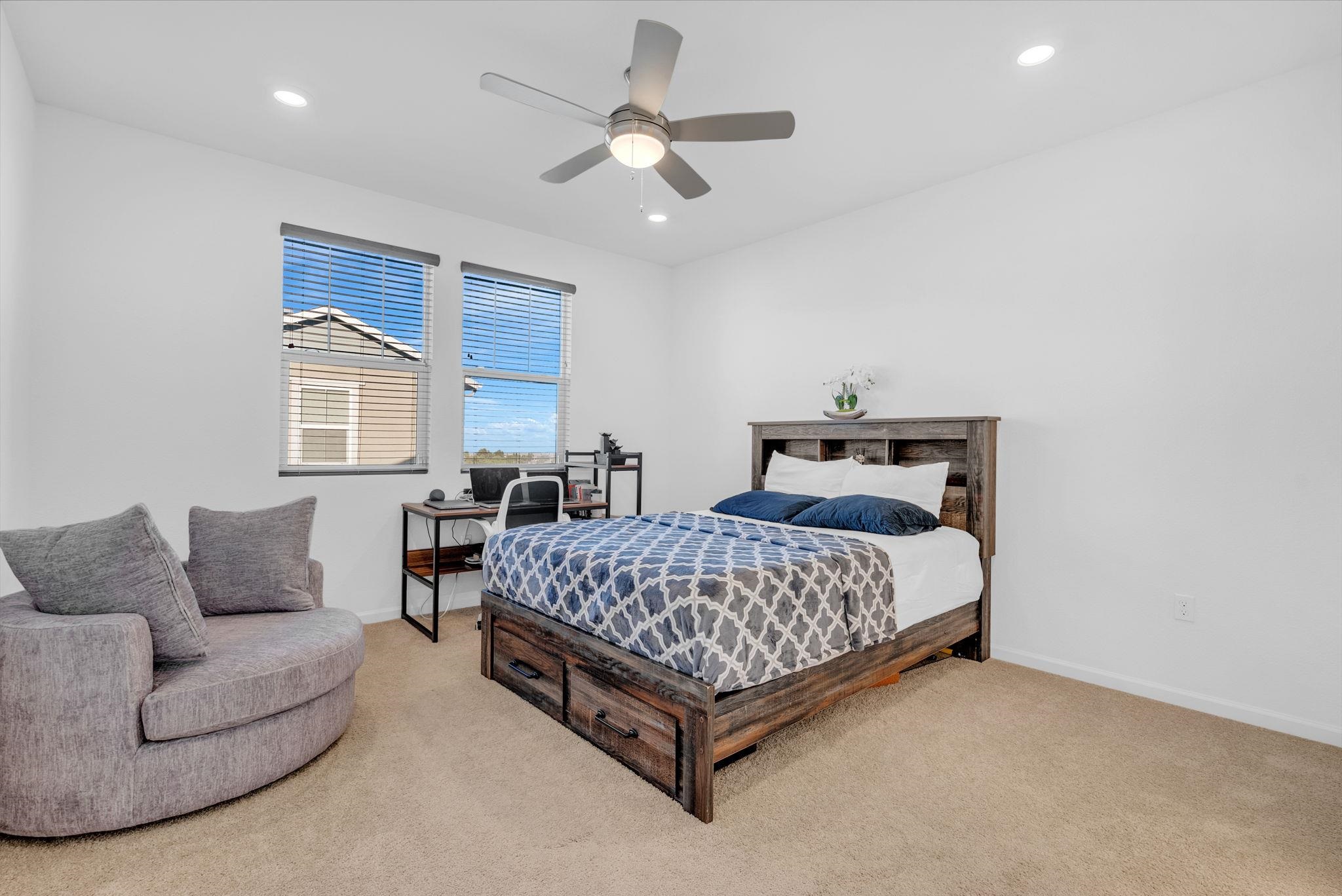 Detail Gallery Image 23 of 35 For 9 Cedar Ct, Pittsburg,  CA 94565 - 4 Beds | 2/1 Baths