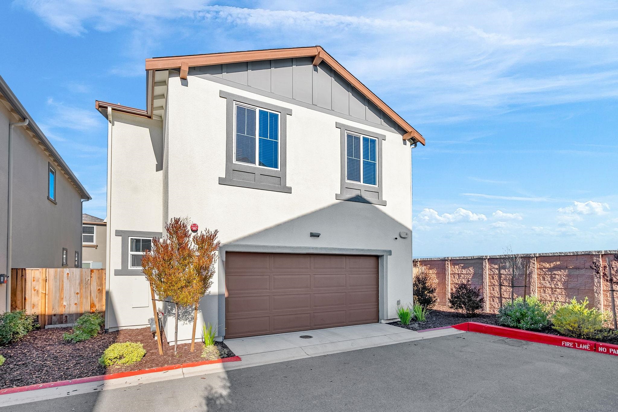 Detail Gallery Image 29 of 35 For 9 Cedar Ct, Pittsburg,  CA 94565 - 4 Beds | 2/1 Baths