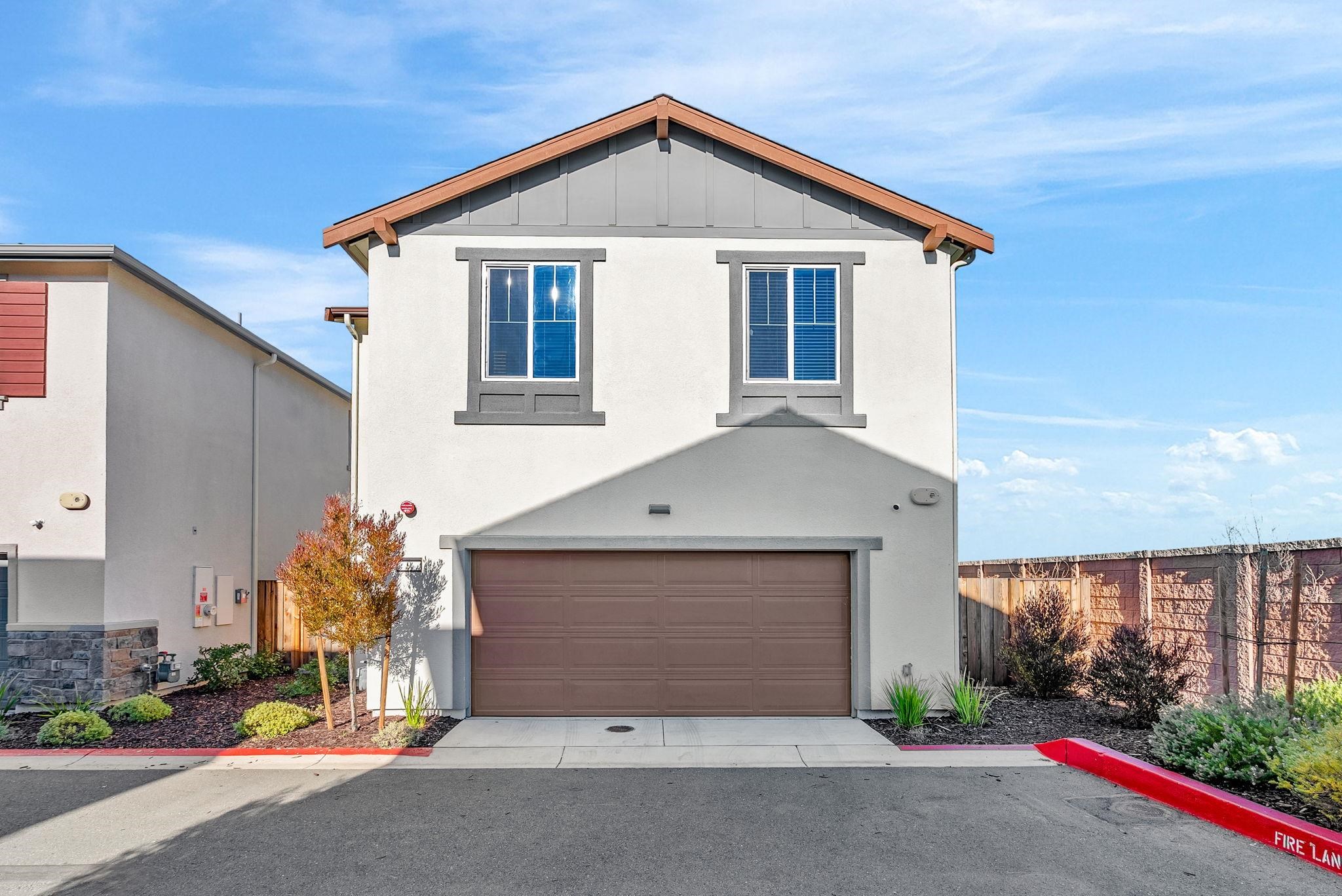 Detail Gallery Image 30 of 35 For 9 Cedar Ct, Pittsburg,  CA 94565 - 4 Beds | 2/1 Baths