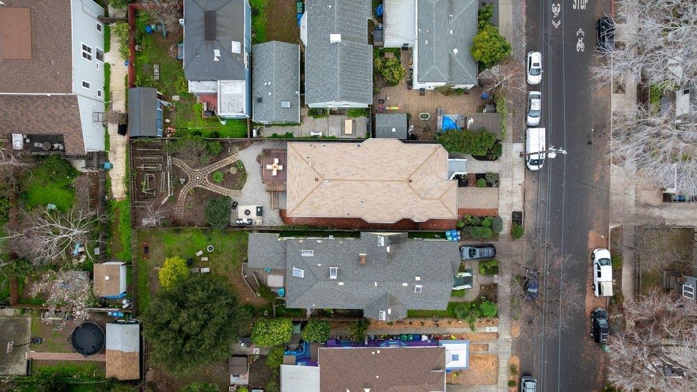 Detail Gallery Image 34 of 38 For 1008 Pacific Ave, Alameda,  CA 94501 - 5 Beds | 4 Baths