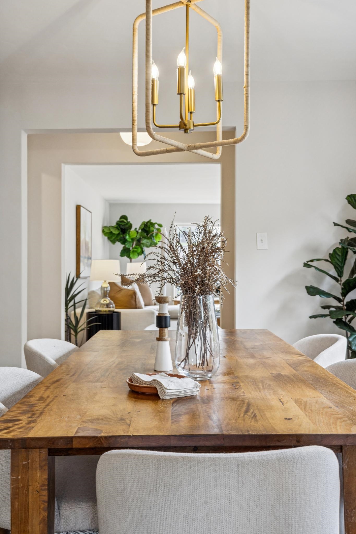 Detail Gallery Image 12 of 50 For 2609 Charleston St, Oakland,  CA 94602 - 2 Beds | 1 Baths