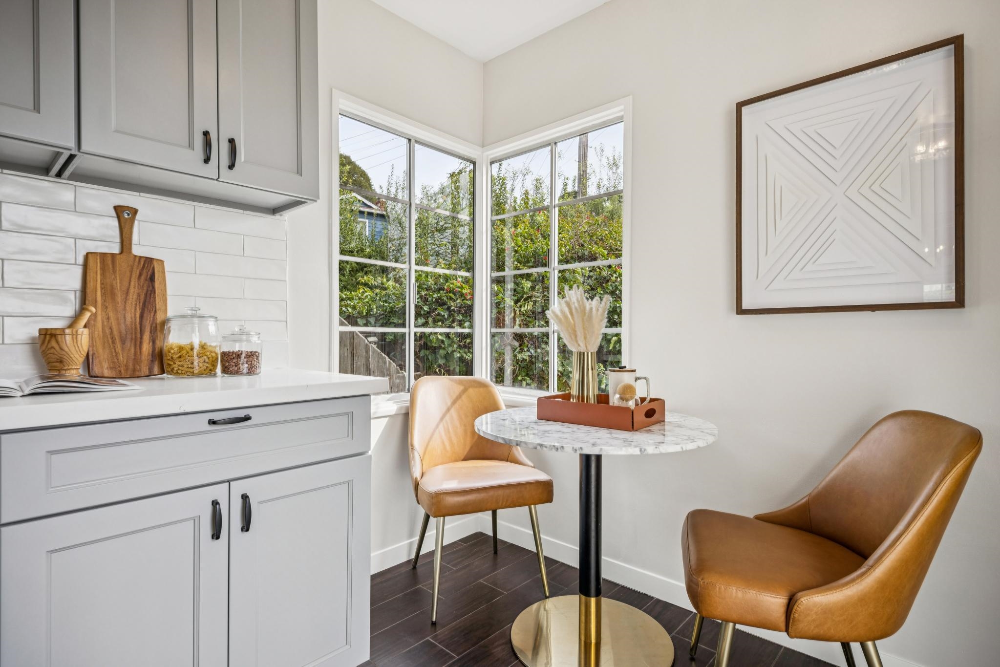 Detail Gallery Image 16 of 50 For 2609 Charleston St, Oakland,  CA 94602 - 2 Beds | 1 Baths