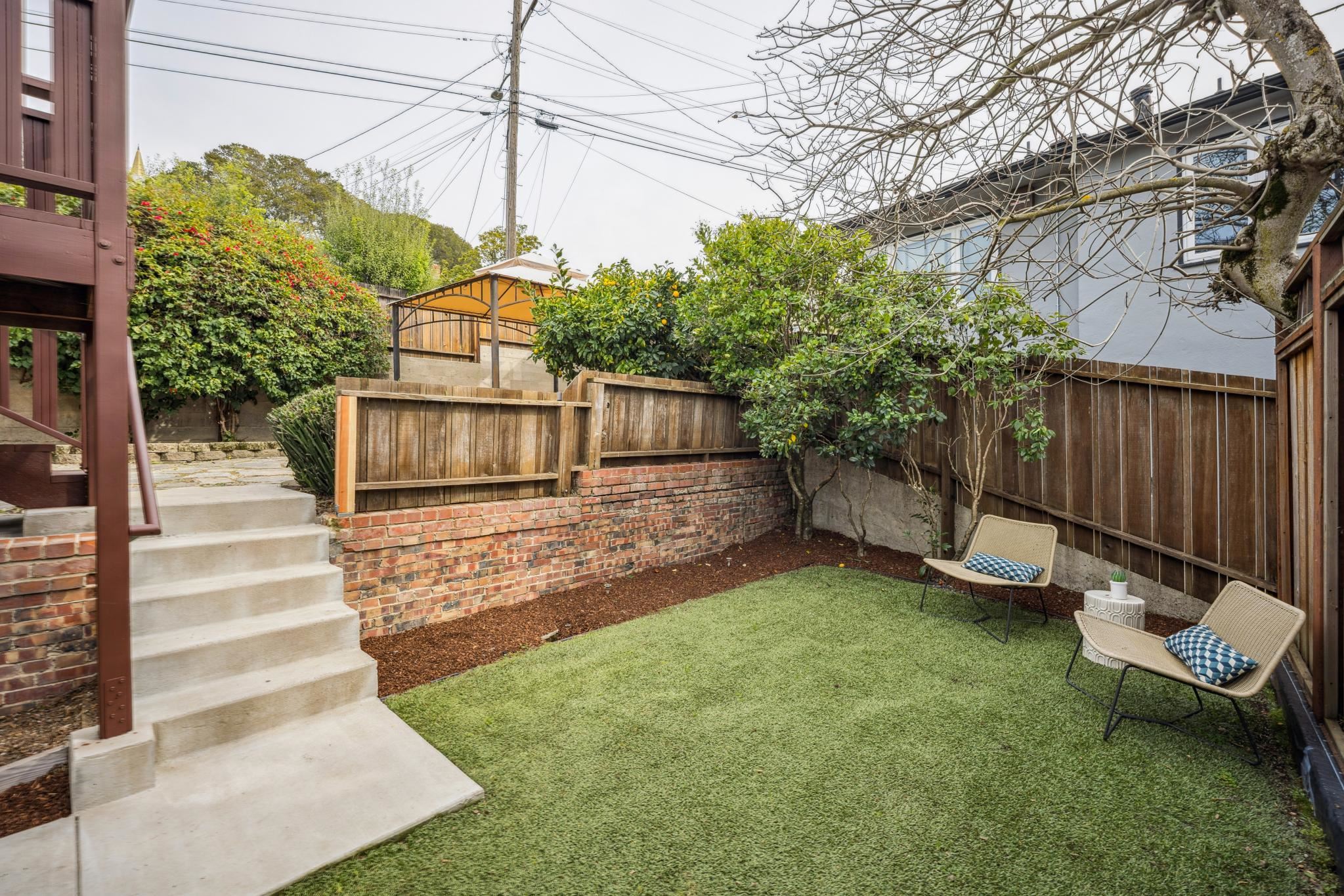 Detail Gallery Image 38 of 50 For 2609 Charleston St, Oakland,  CA 94602 - 2 Beds | 1 Baths