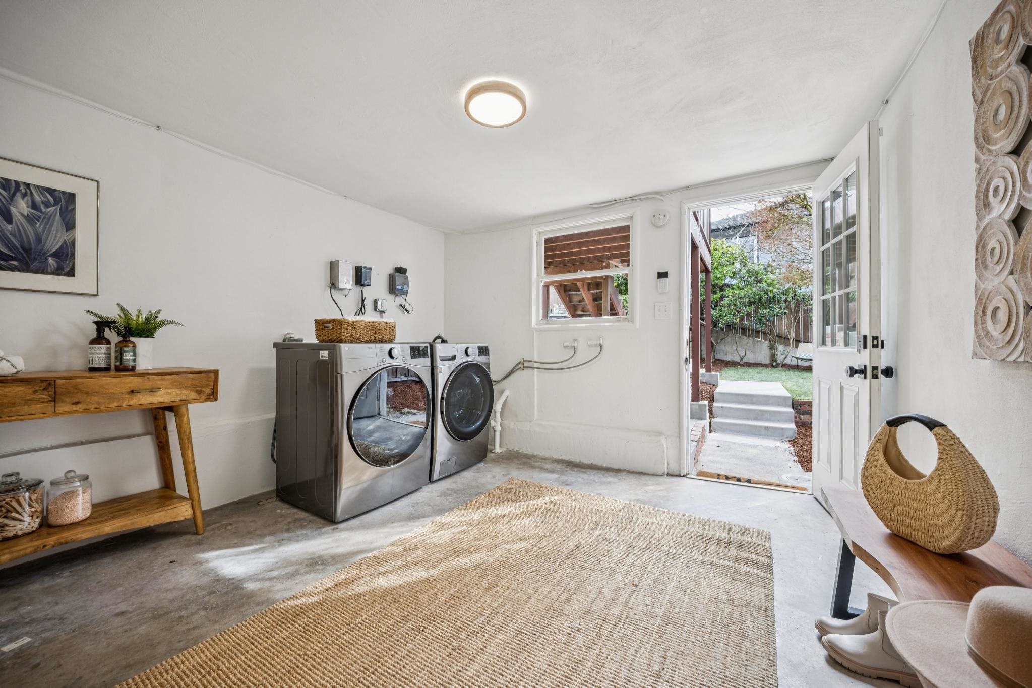 Detail Gallery Image 42 of 50 For 2609 Charleston St, Oakland,  CA 94602 - 2 Beds | 1 Baths