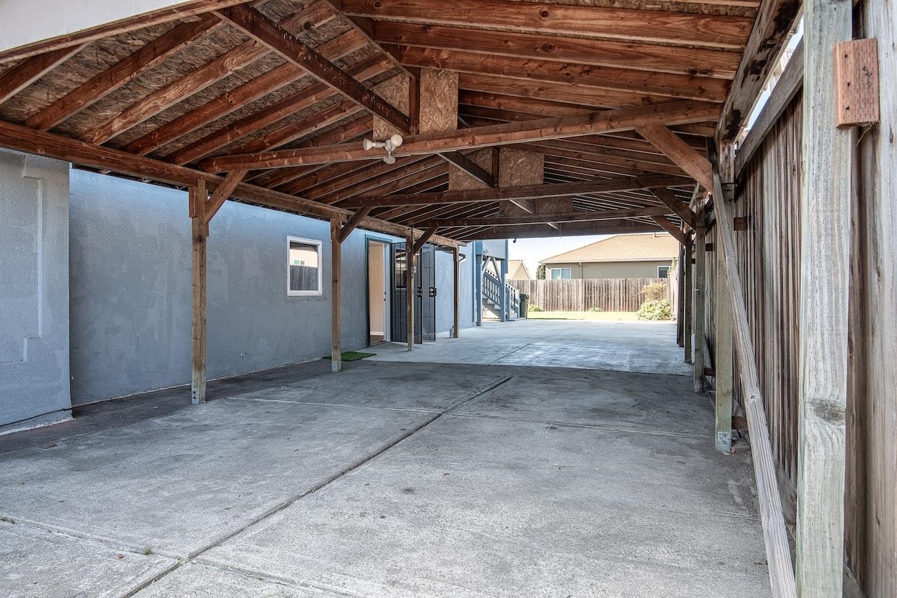 Detail Gallery Image 28 of 33 For 653 20th St, Richmond,  CA 94801 - 5 Beds | 2 Baths