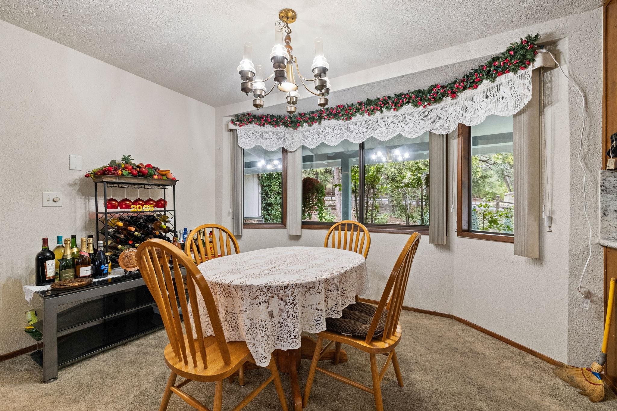 Detail Gallery Image 12 of 36 For 22698 Robin Hood Dr, Twain Harte,  CA 95383 - 3 Beds | 2 Baths