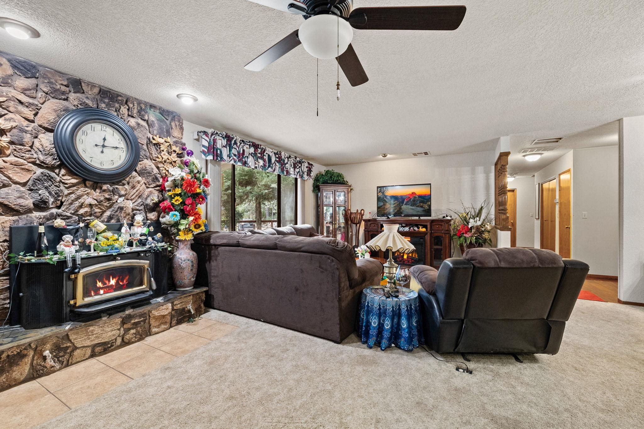 Detail Gallery Image 16 of 36 For 22698 Robin Hood Dr, Twain Harte,  CA 95383 - 3 Beds | 2 Baths