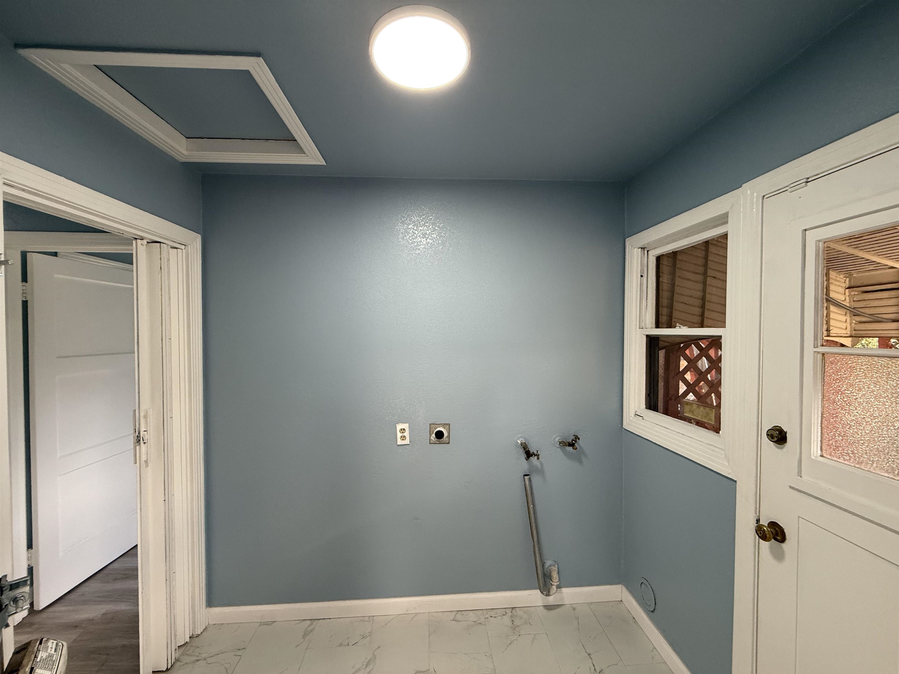 Detail Gallery Image 34 of 39 For 5500 Fruitridge Rd, Sacramento,  CA 95820 - 2 Beds | 1 Baths