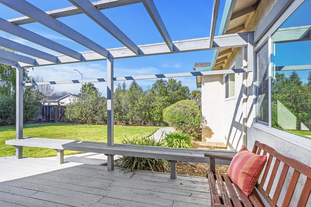 Detail Gallery Image 23 of 39 For 34331 Atteridge Ct, Fremont,  CA 94555 - 4 Beds | 2 Baths