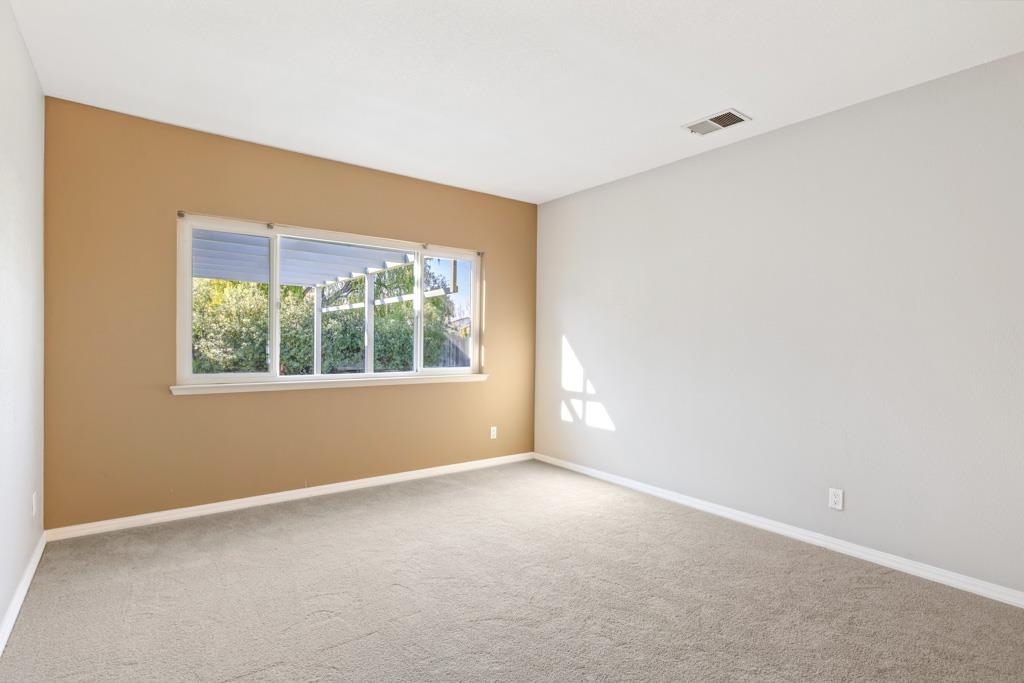 Detail Gallery Image 10 of 39 For 34331 Atteridge Ct, Fremont,  CA 94555 - 4 Beds | 2 Baths