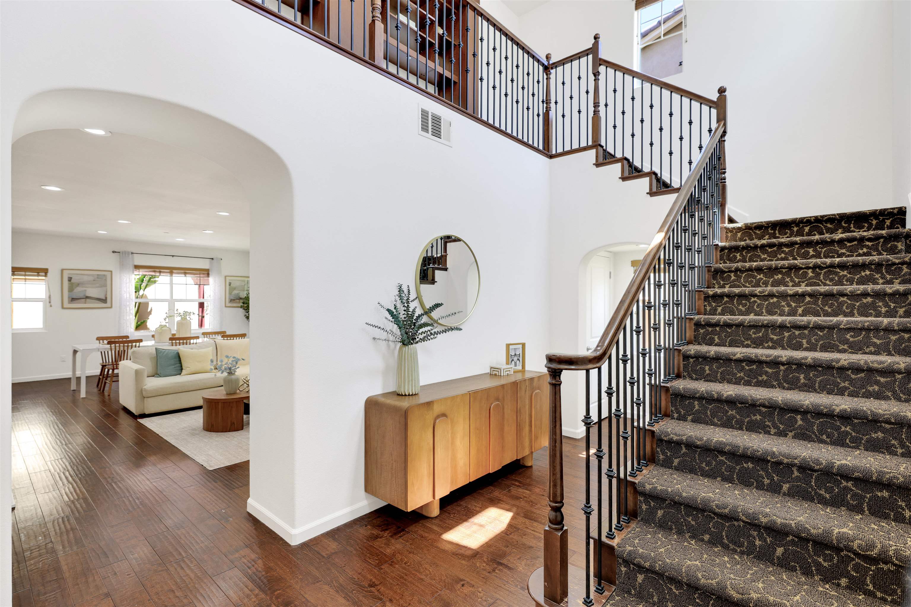 Detail Gallery Image 6 of 57 For 193 Lucy Ln, San Ramon,  CA 94582 - 4 Beds | 4 Baths