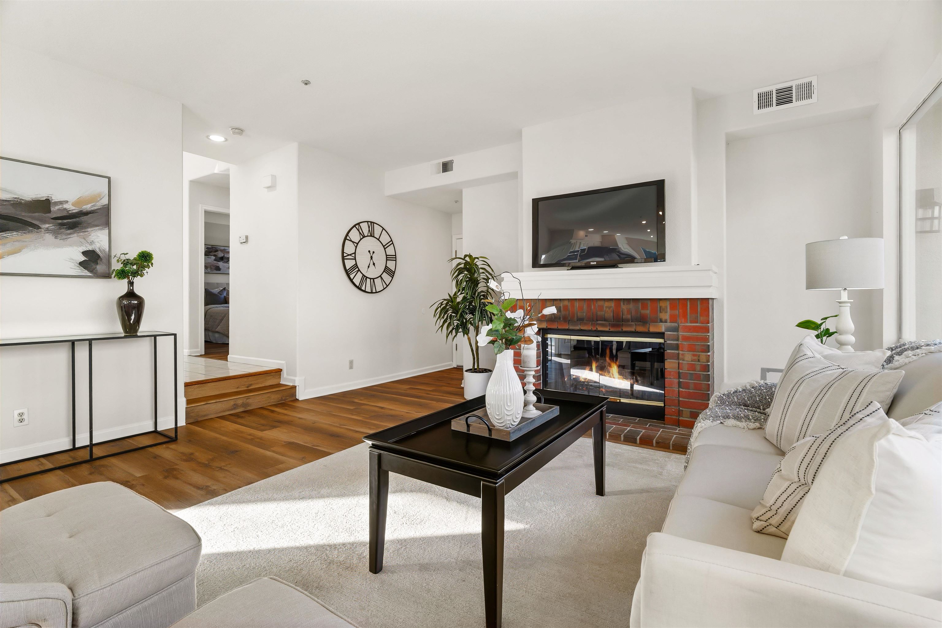 Detail Gallery Image 11 of 60 For 807 Placenza St, Livermore,  CA 94551 - 5 Beds | 3 Baths