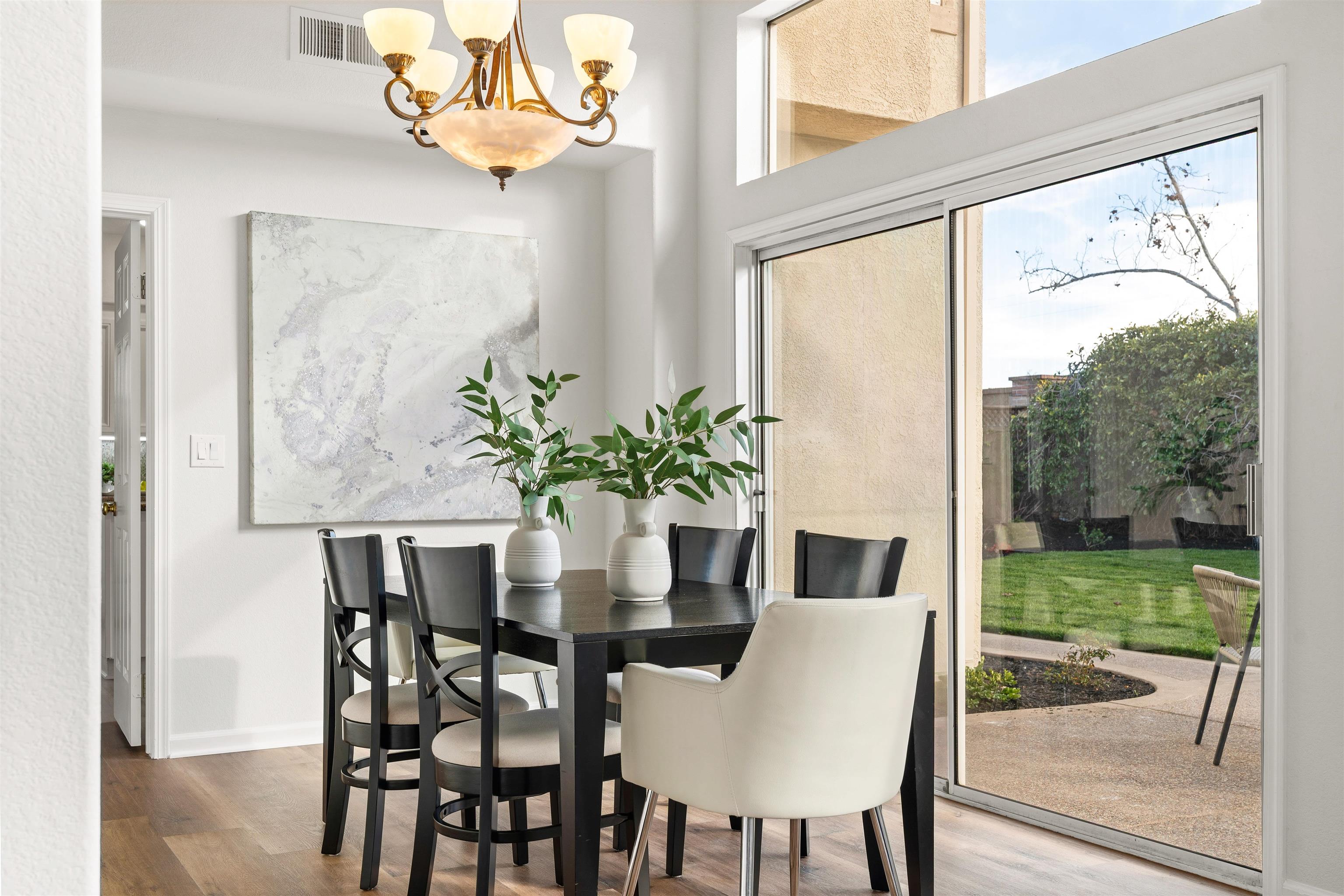 Detail Gallery Image 15 of 60 For 807 Placenza St, Livermore,  CA 94551 - 5 Beds | 3 Baths