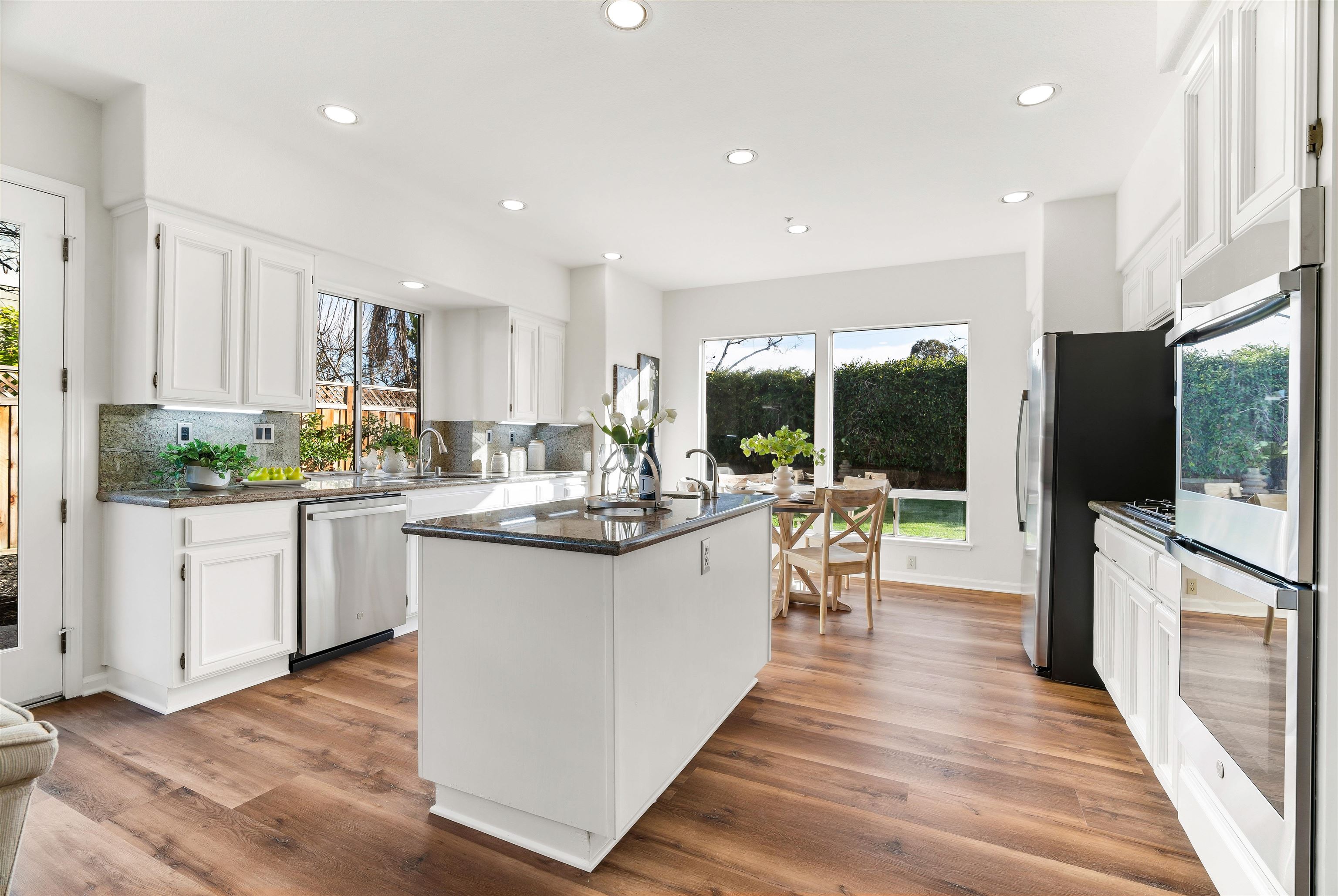 Detail Gallery Image 16 of 60 For 807 Placenza St, Livermore,  CA 94551 - 5 Beds | 3 Baths