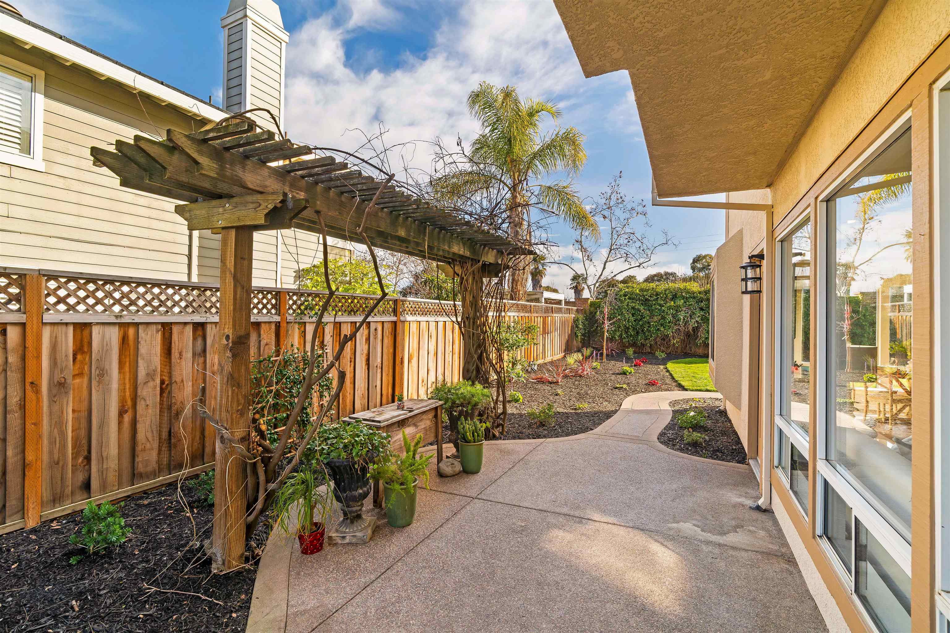 Detail Gallery Image 50 of 60 For 807 Placenza St, Livermore,  CA 94551 - 5 Beds | 3 Baths