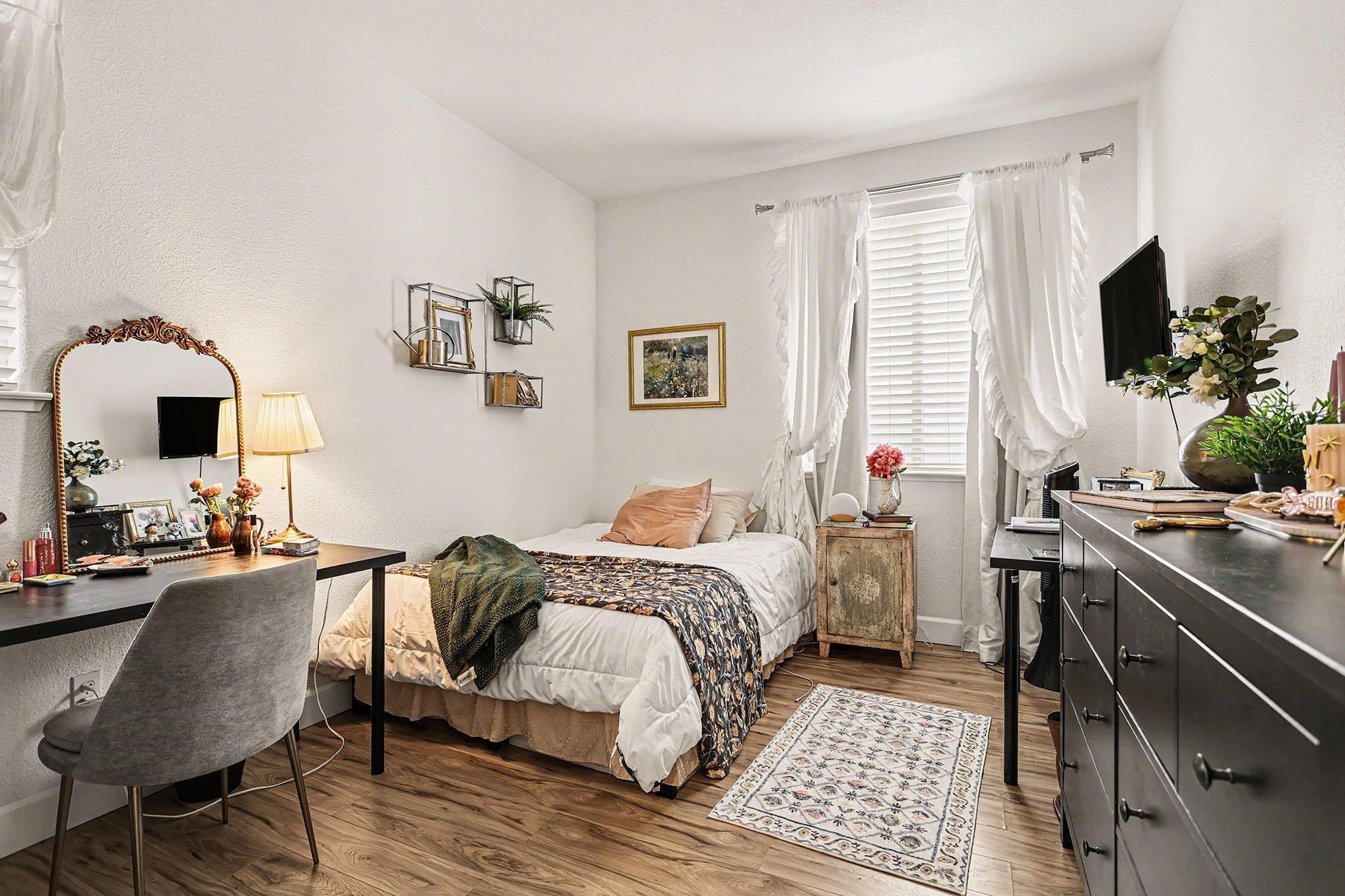 Detail Gallery Image 21 of 32 For 6235 Newhaven Ln, Vallejo,  CA 94591 - 3 Beds | 2/1 Baths