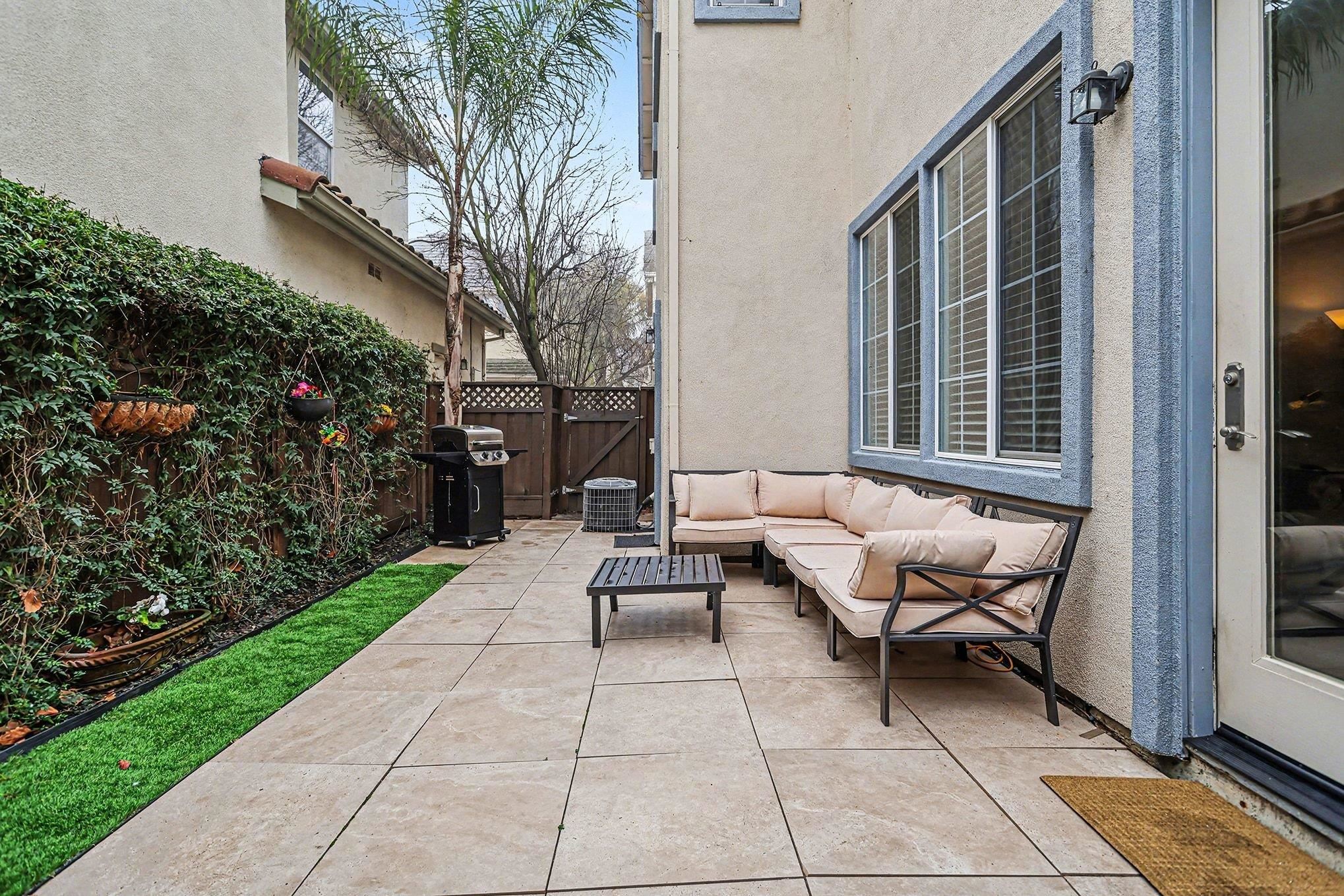 Detail Gallery Image 26 of 32 For 6235 Newhaven Ln, Vallejo,  CA 94591 - 3 Beds | 2/1 Baths