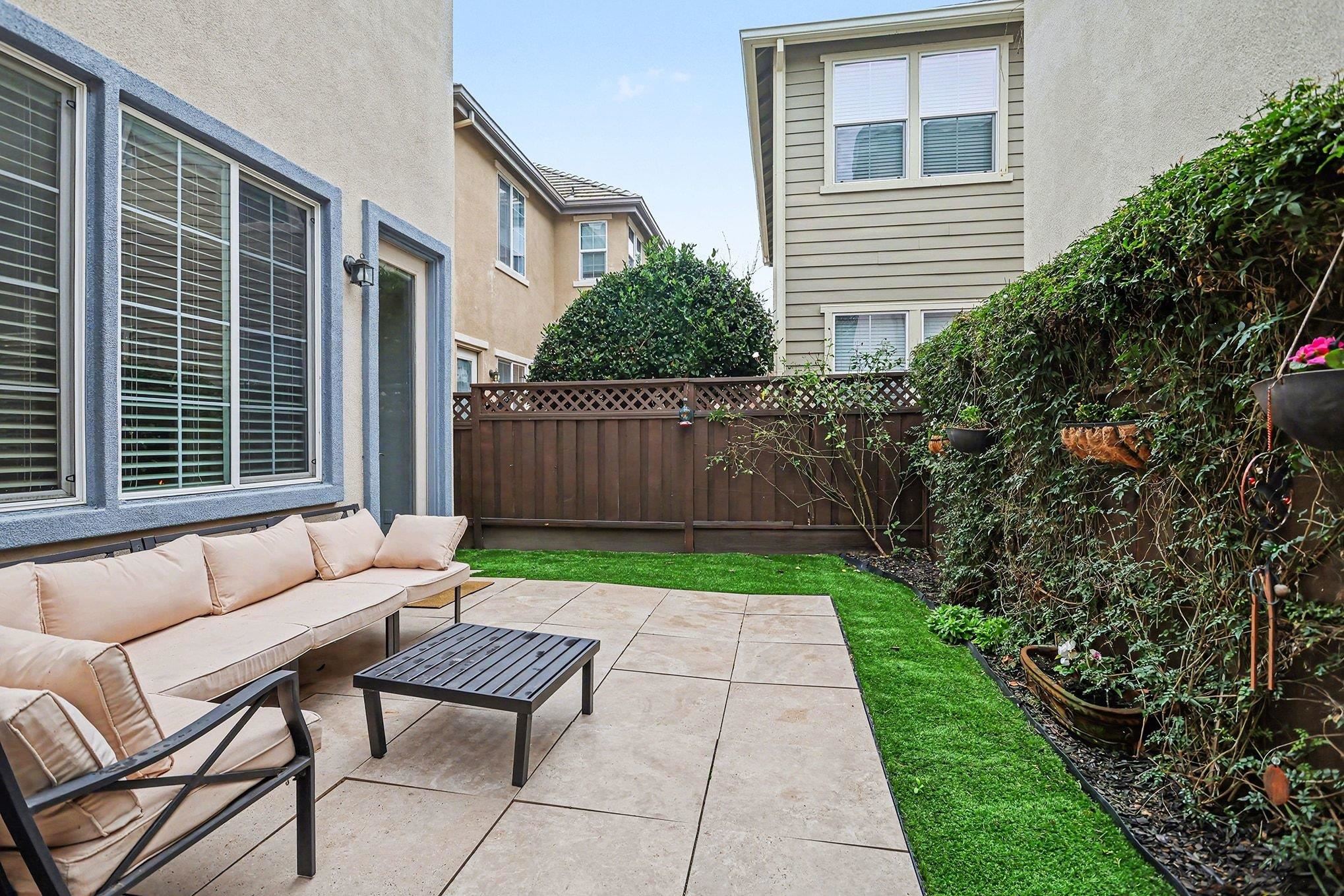 Detail Gallery Image 28 of 32 For 6235 Newhaven Ln, Vallejo,  CA 94591 - 3 Beds | 2/1 Baths