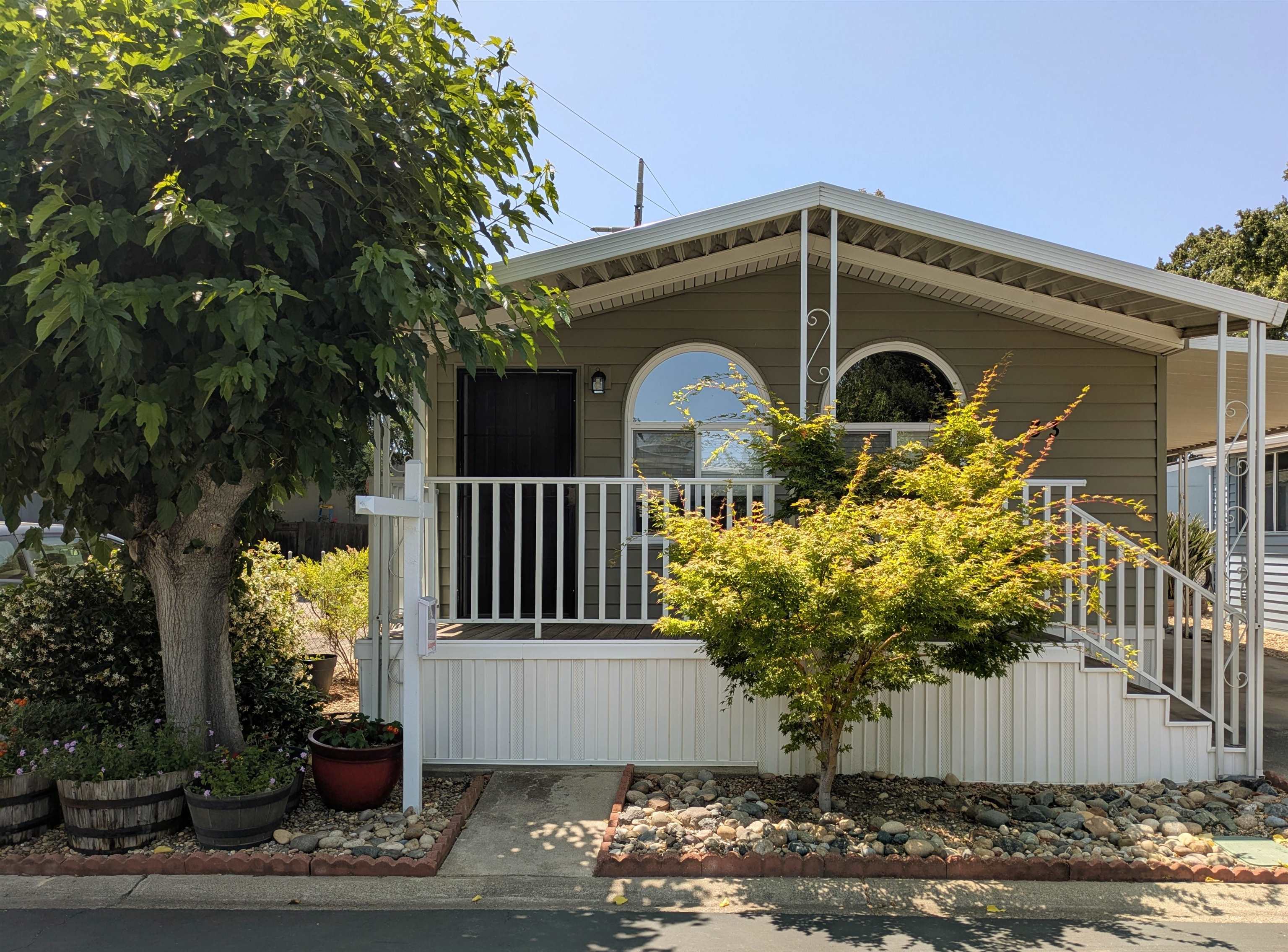 Detail Gallery Image 2 of 37 For 3231 Vineyard #33 #33,  Pleasanton,  CA 94566 - 2 Beds | 2 Baths