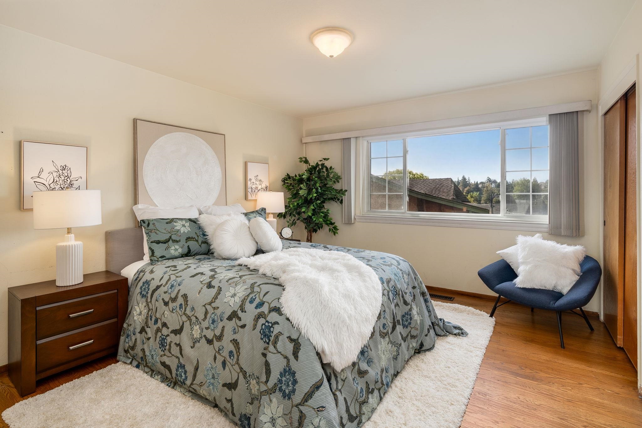 Detail Gallery Image 18 of 29 For 20 Marvin Court, Oakland,  CA 94605 - 4 Beds | 2/1 Baths