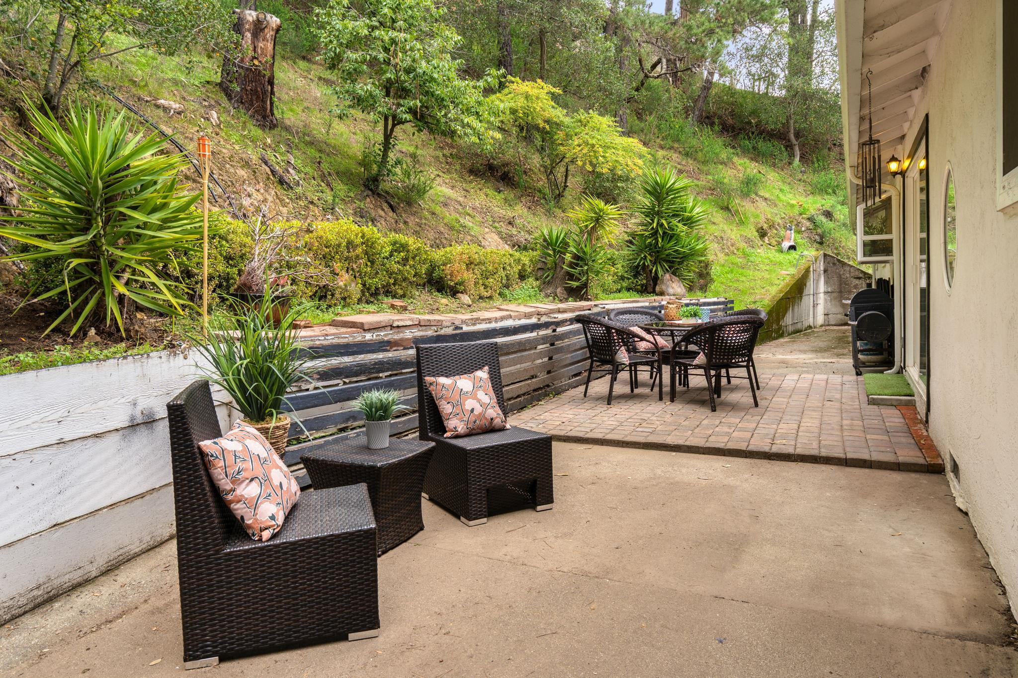 Detail Gallery Image 23 of 29 For 20 Marvin Court, Oakland,  CA 94605 - 4 Beds | 2/1 Baths