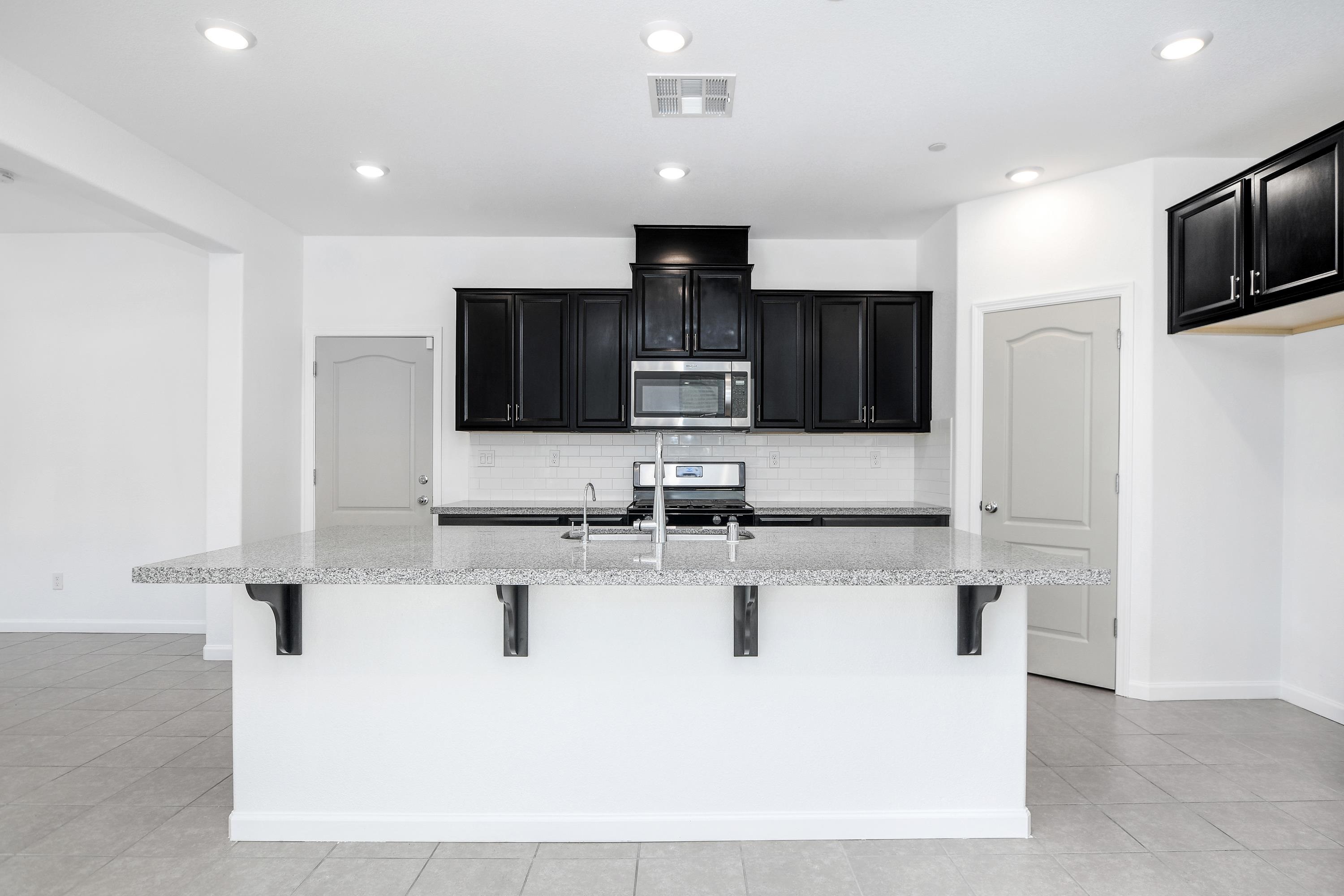 Detail Gallery Image 12 of 44 For 5425 Alvar Loop, Antioch,  CA 94531 - 4 Beds | 3 Baths