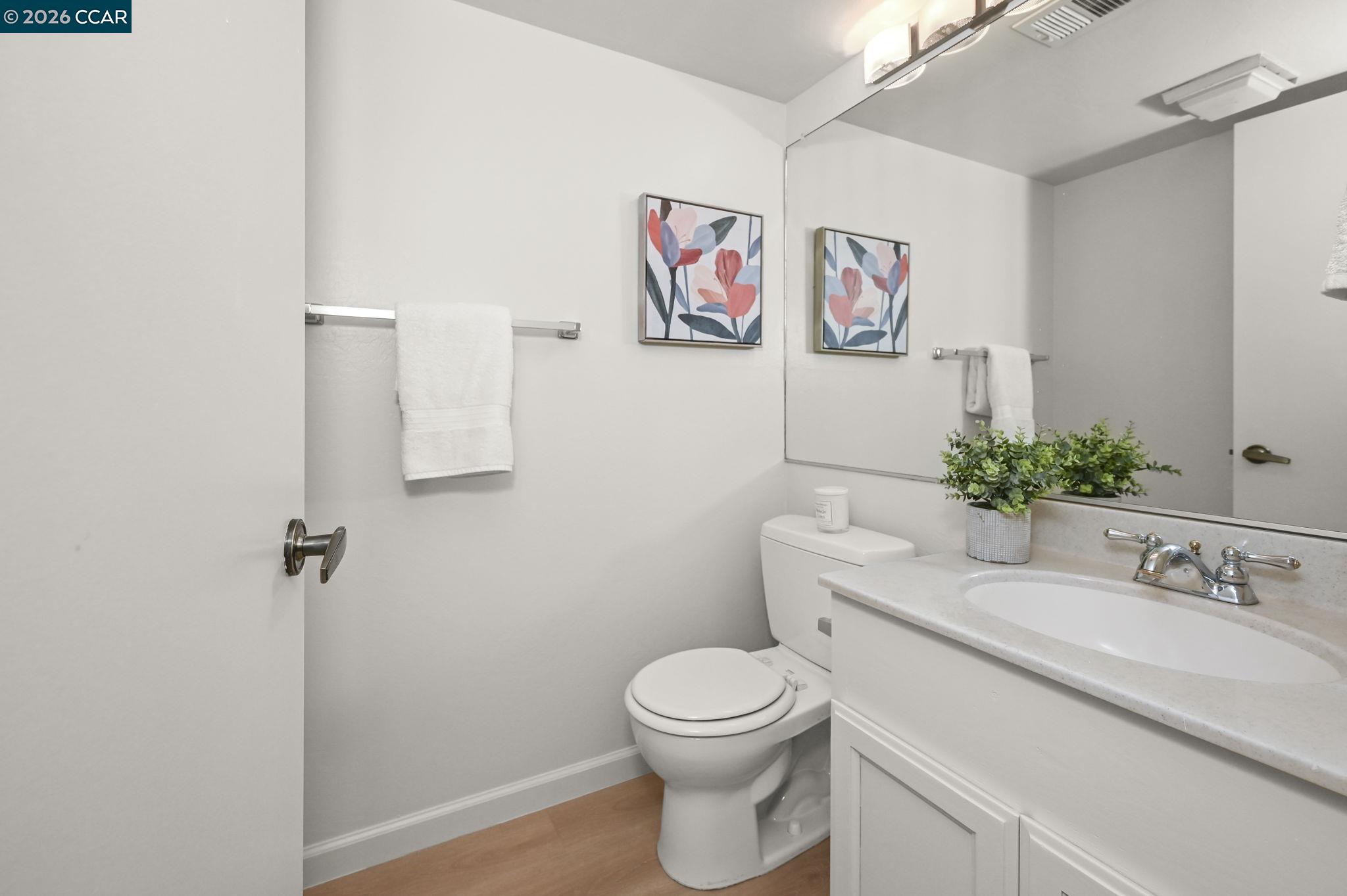 Photo #12: 41121858 Listing: Photo #12