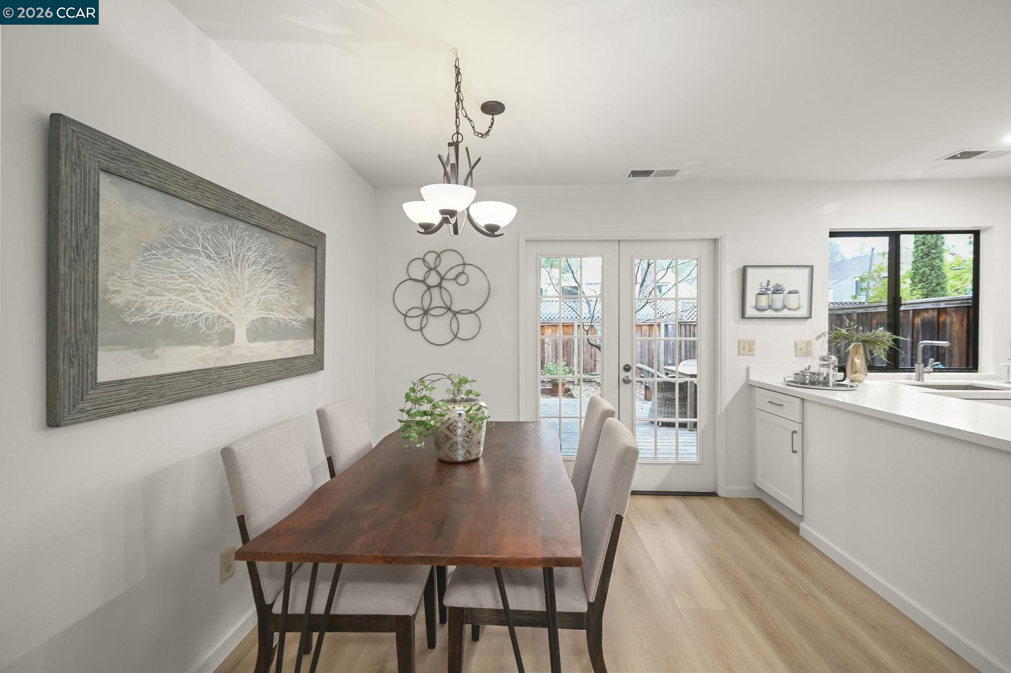 Photo #8: 41121858 Listing: Photo #8