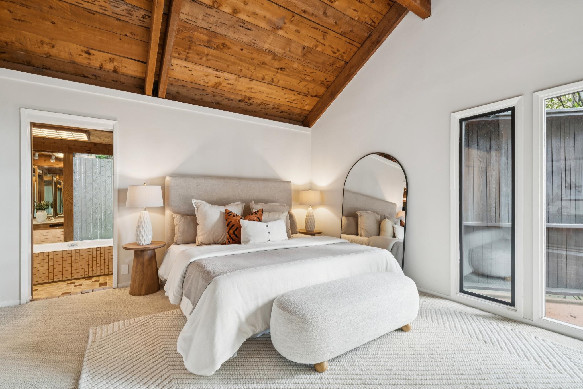 Detail Gallery Image 29 of 60 For 2835 Morley Dr, Oakland,  CA 94611 - 5 Beds | 3 Baths