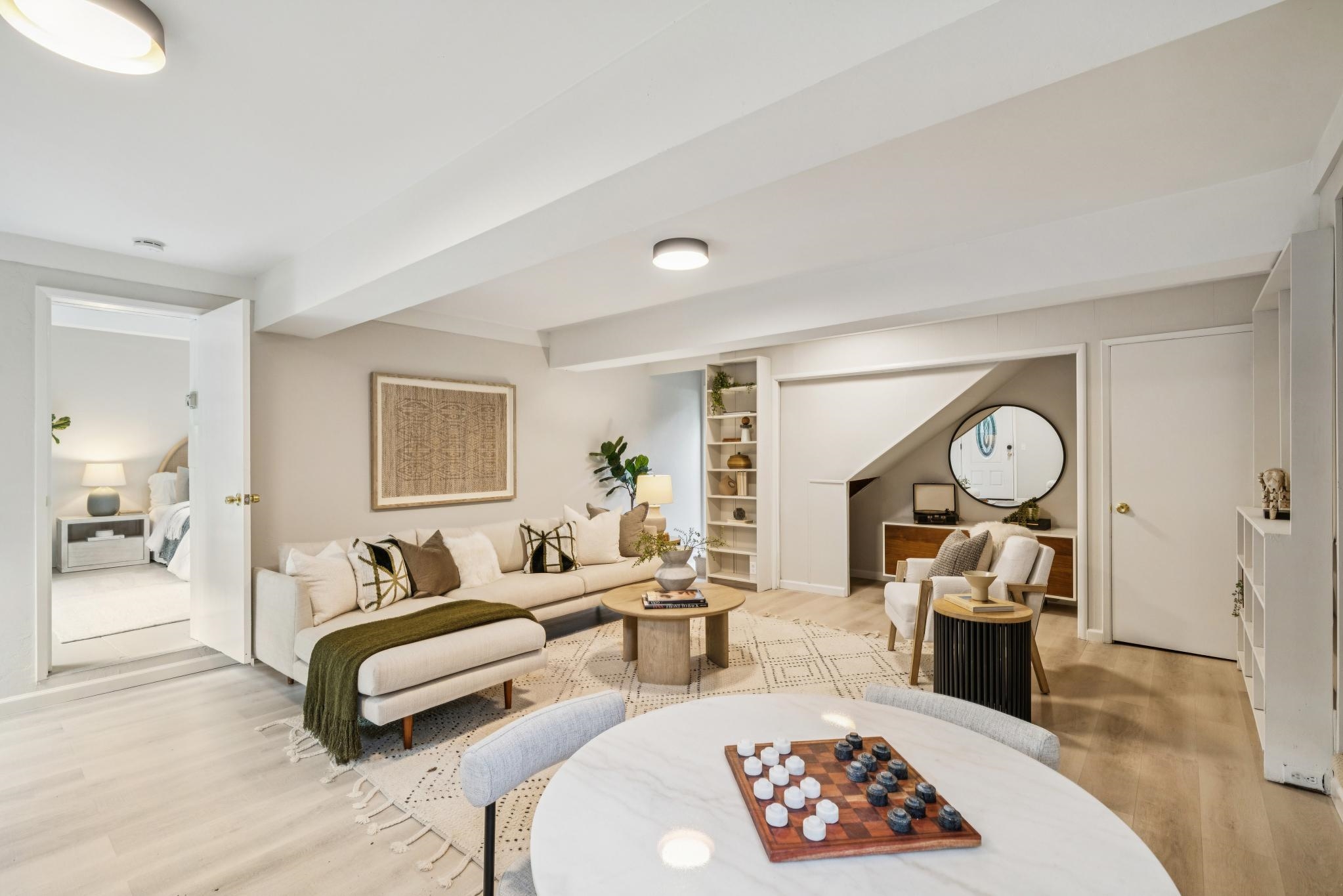 Detail Gallery Image 39 of 60 For 2835 Morley Dr, Oakland,  CA 94611 - 5 Beds | 3 Baths