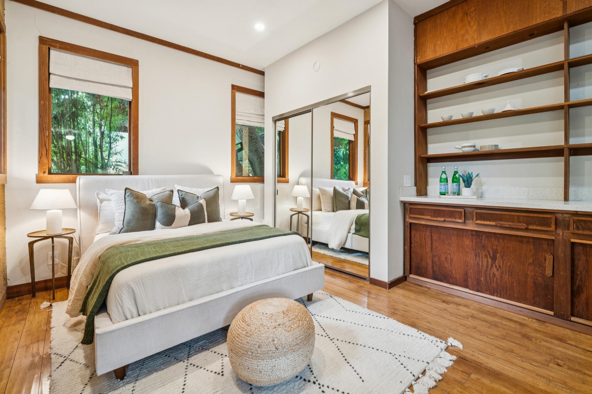 Detail Gallery Image 46 of 60 For 2835 Morley Dr, Oakland,  CA 94611 - 5 Beds | 3 Baths