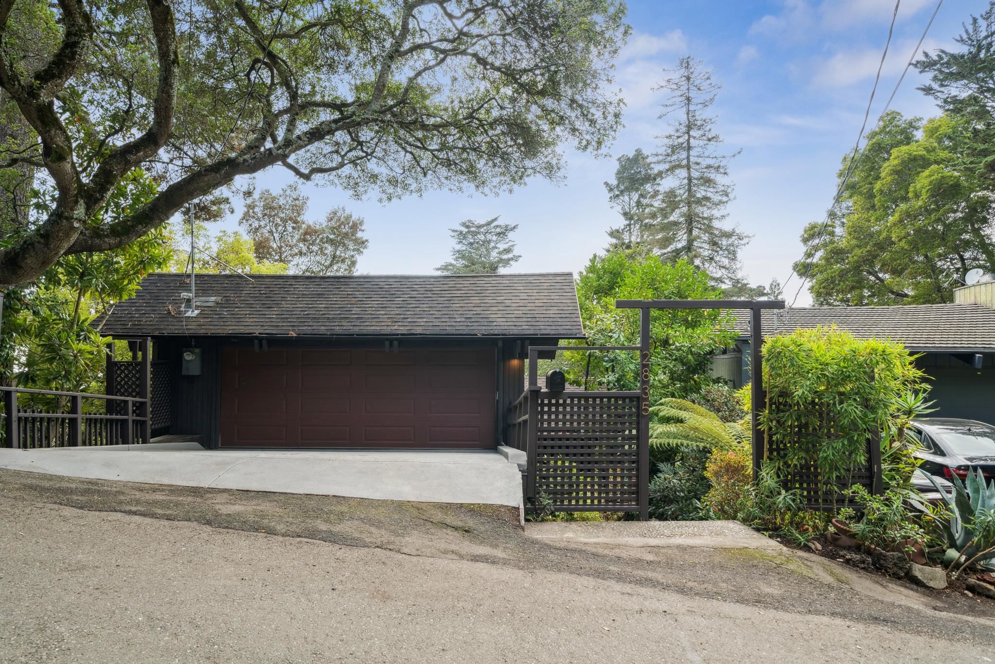 Detail Gallery Image 57 of 60 For 2835 Morley Dr, Oakland,  CA 94611 - 5 Beds | 3 Baths