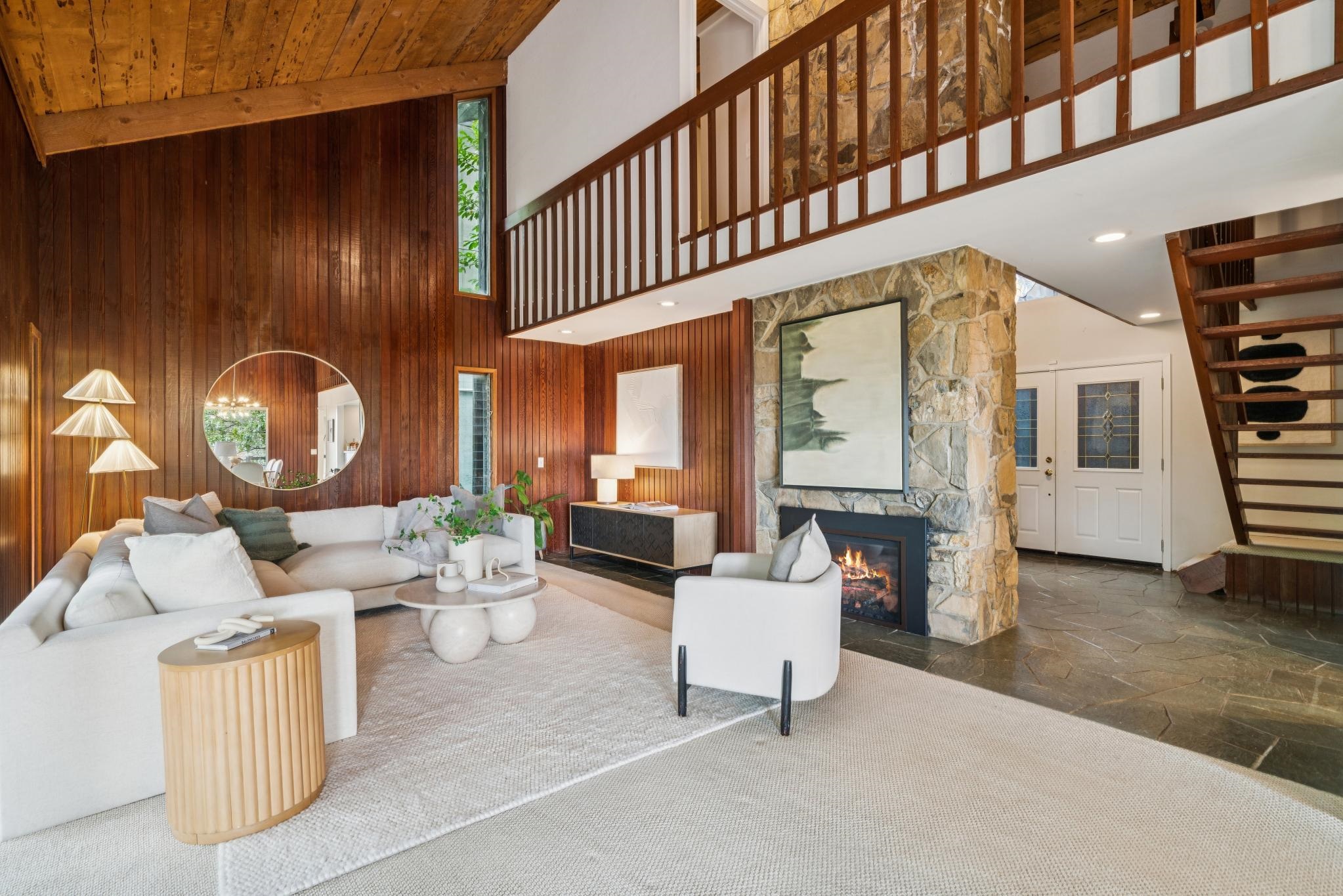 Detail Gallery Image 8 of 60 For 2835 Morley Dr, Oakland,  CA 94611 - 5 Beds | 3 Baths