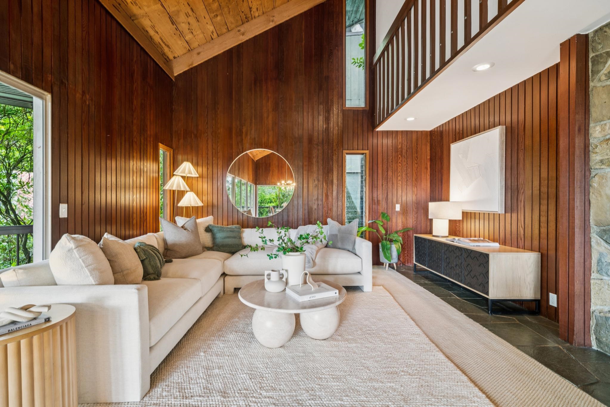 Detail Gallery Image 10 of 60 For 2835 Morley Dr, Oakland,  CA 94611 - 5 Beds | 3 Baths