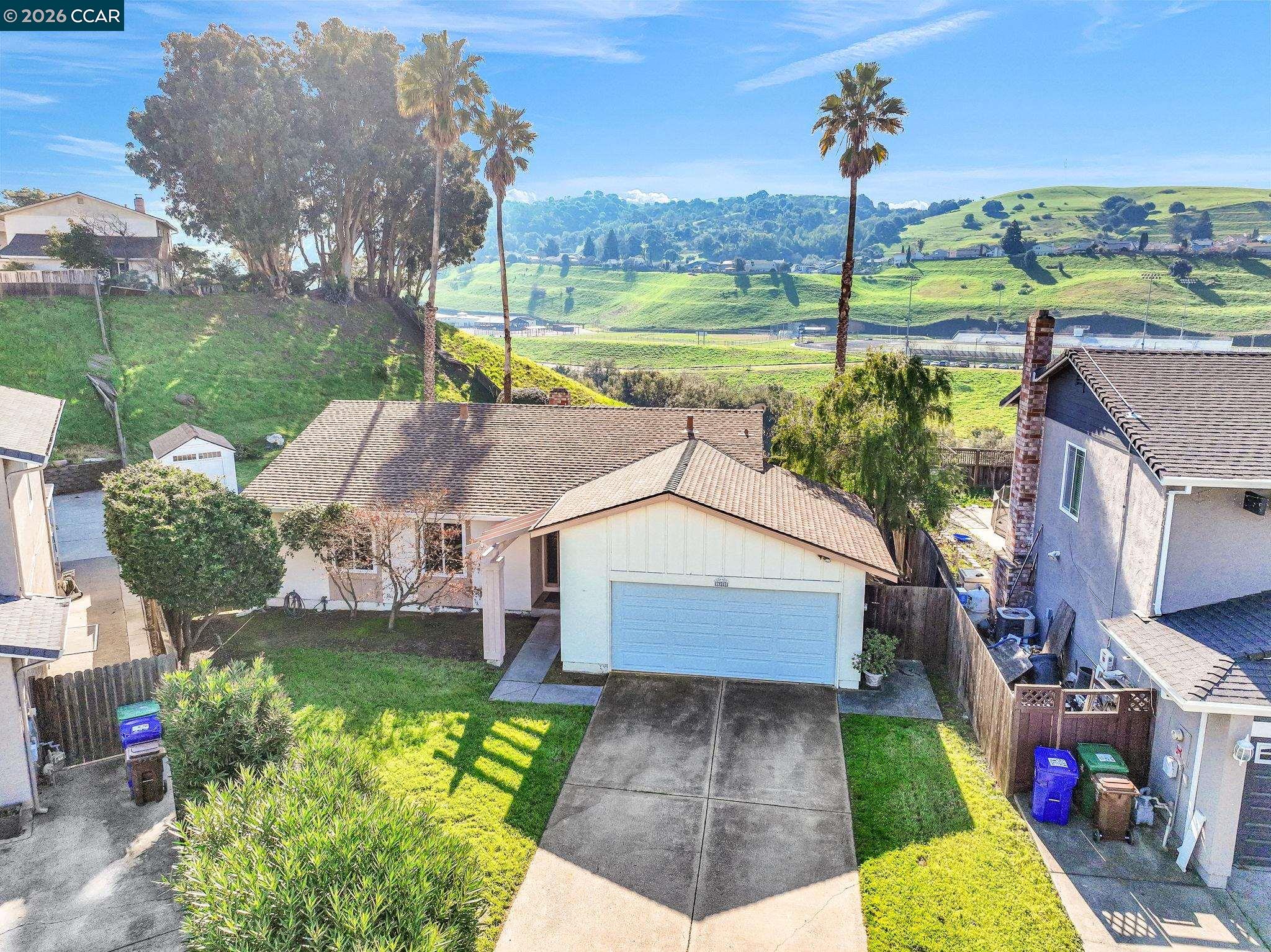 Front Image Thumbnail for CC41121862