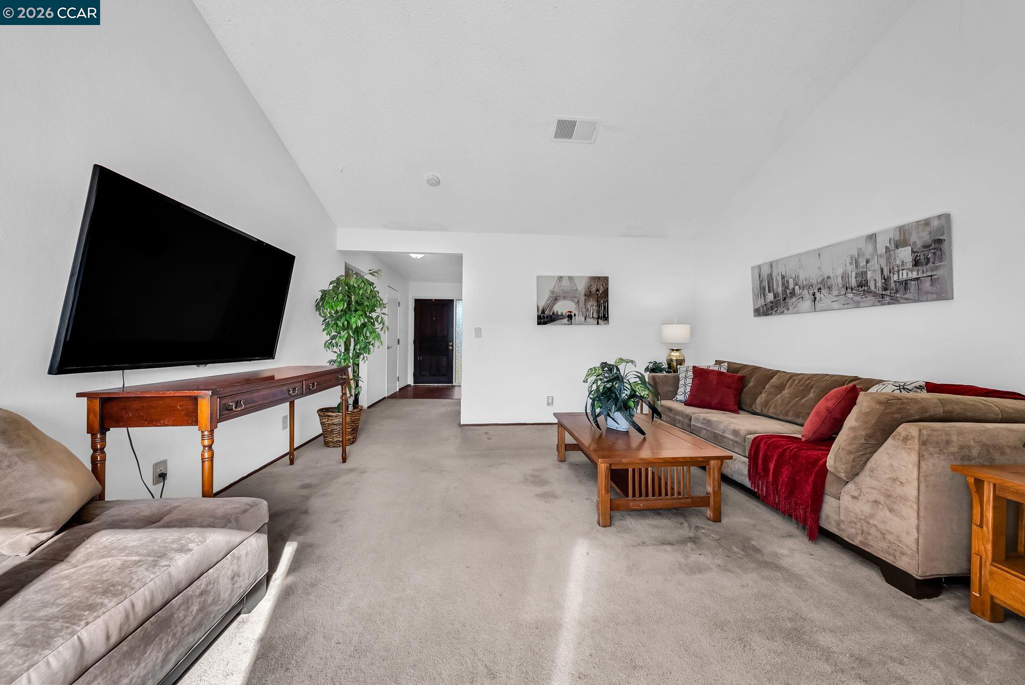 Detail Gallery Image 11 of 55 For 121 Fir Ct, Hercules,  CA 94547 - 3 Beds | 2 Baths