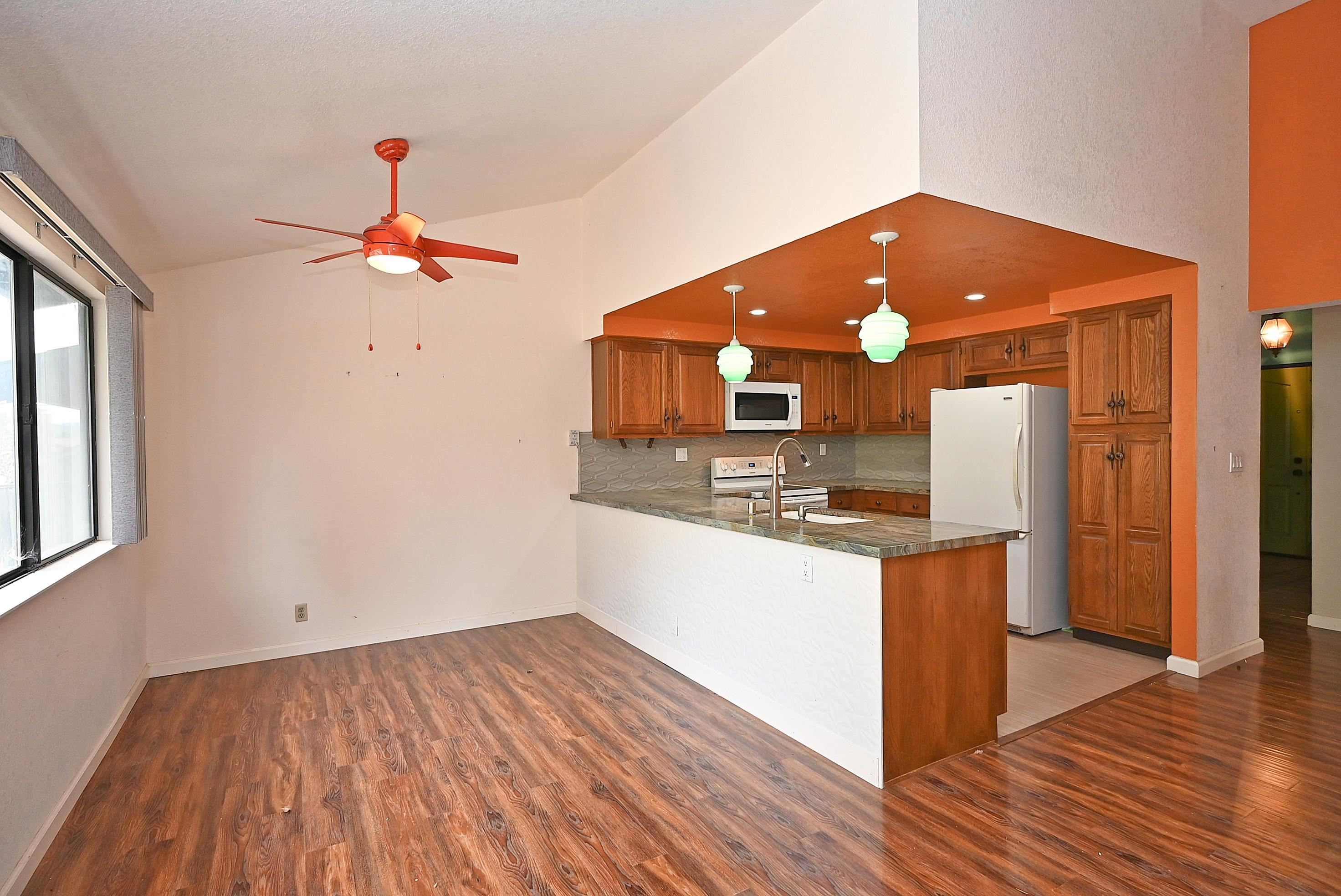 Detail Gallery Image 18 of 49 For 17764 Columbia Dr, Castro Valley,  CA 94552-1753 - 3 Beds | 2 Baths