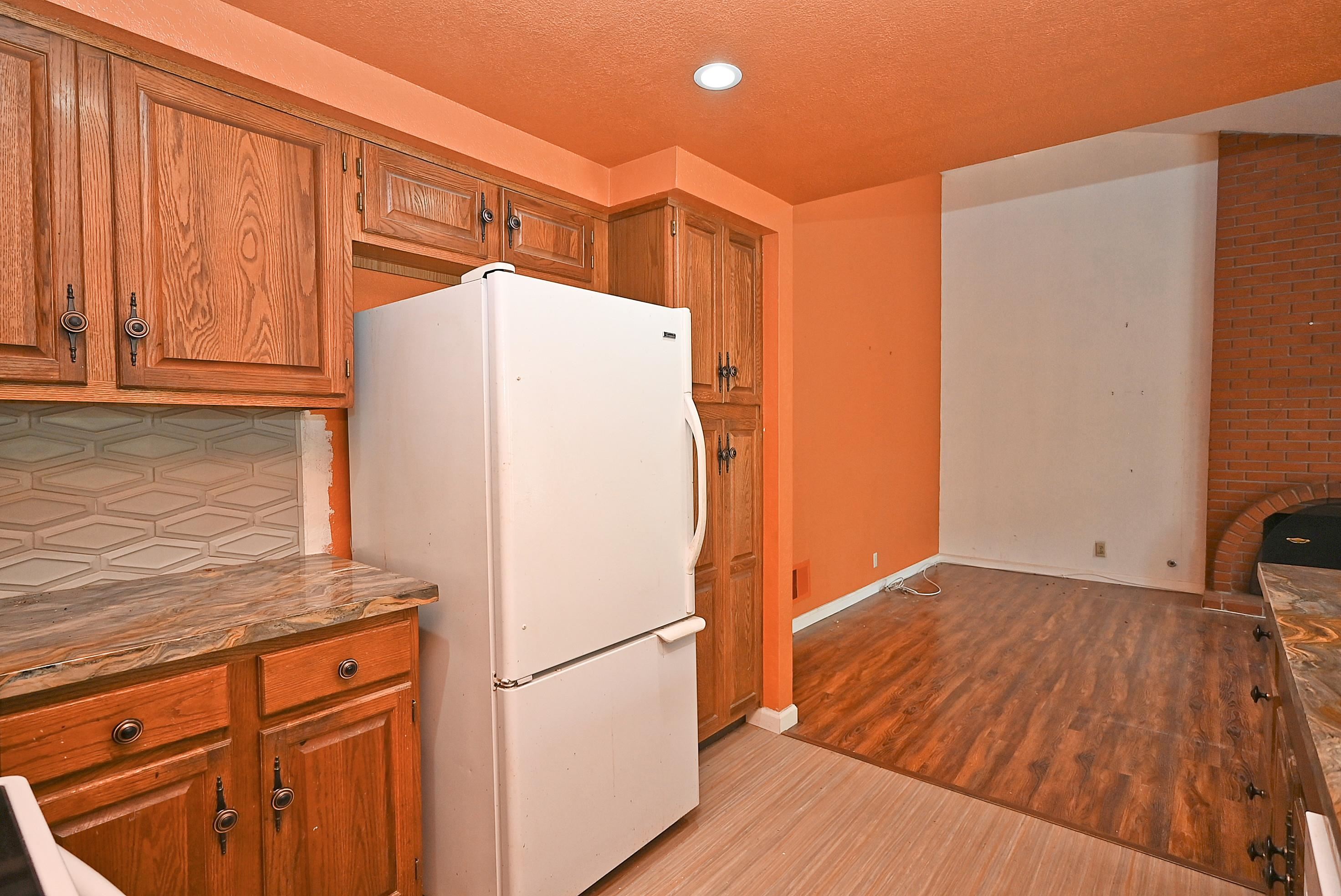 Detail Gallery Image 23 of 49 For 17764 Columbia Dr, Castro Valley,  CA 94552-1753 - 3 Beds | 2 Baths