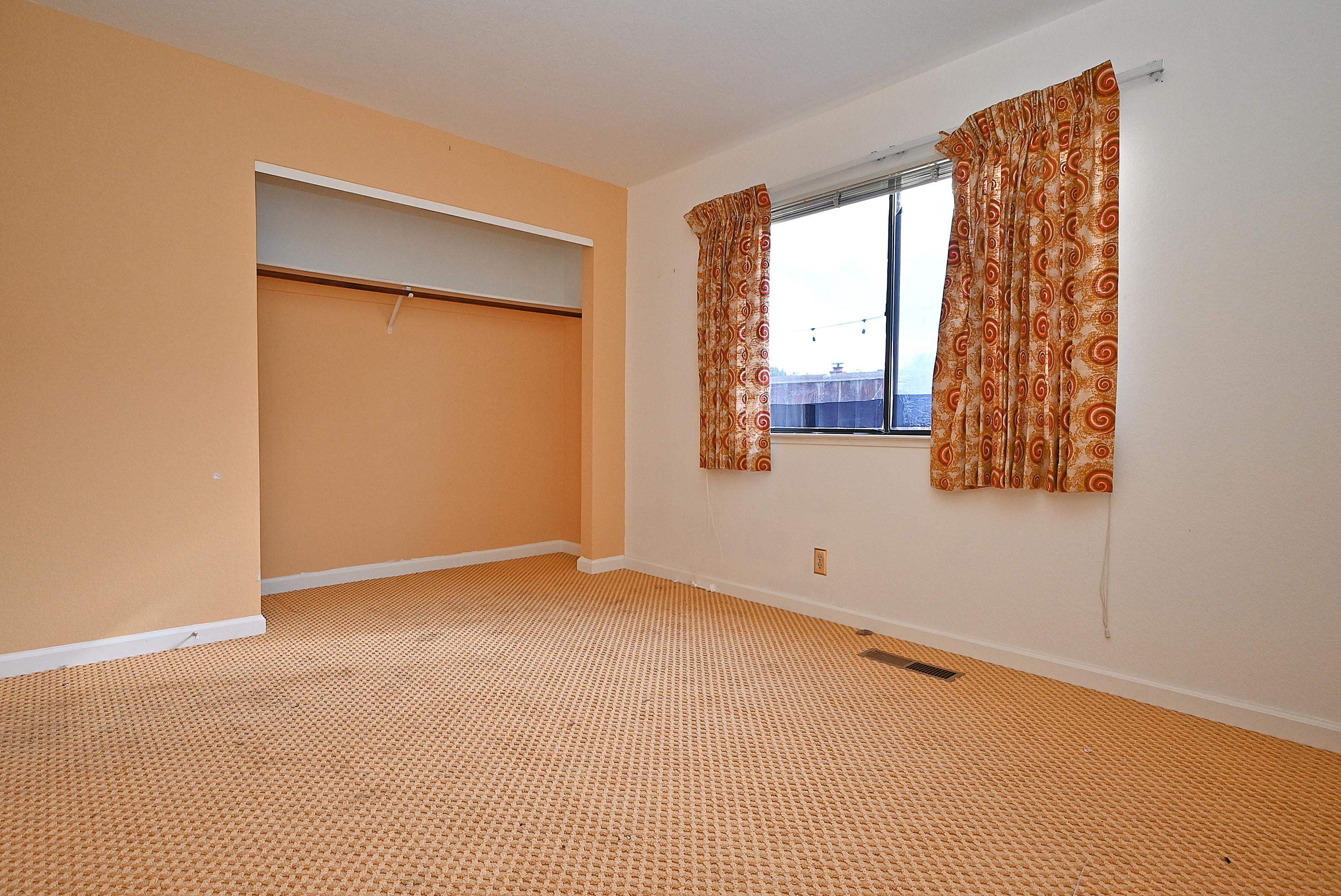 Detail Gallery Image 40 of 49 For 17764 Columbia Dr, Castro Valley,  CA 94552-1753 - 3 Beds | 2 Baths