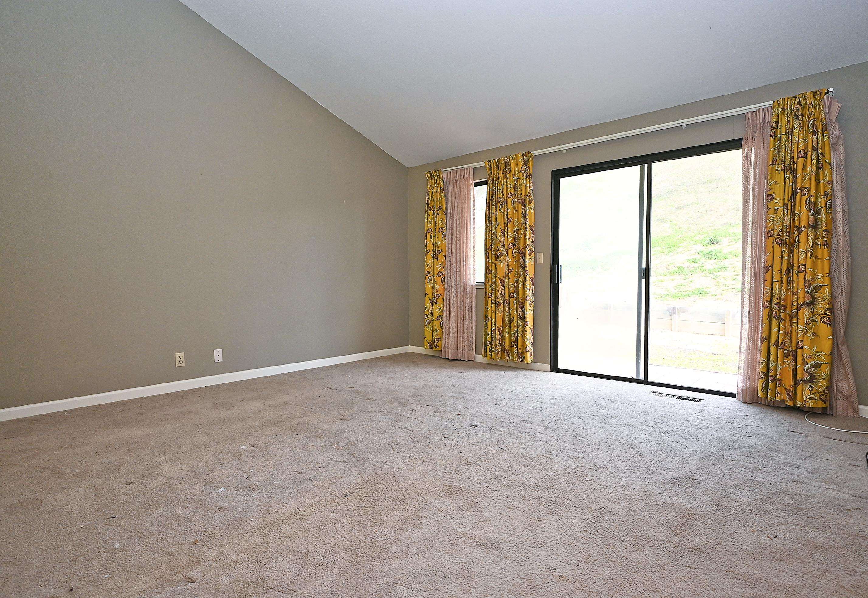 Detail Gallery Image 41 of 49 For 17764 Columbia Dr, Castro Valley,  CA 94552-1753 - 3 Beds | 2 Baths