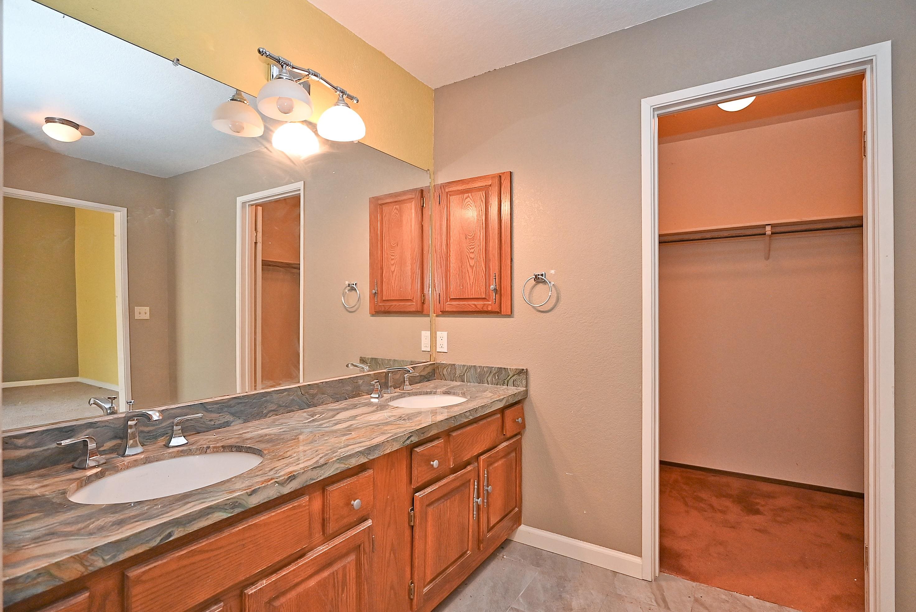 Detail Gallery Image 46 of 49 For 17764 Columbia Dr, Castro Valley,  CA 94552-1753 - 3 Beds | 2 Baths