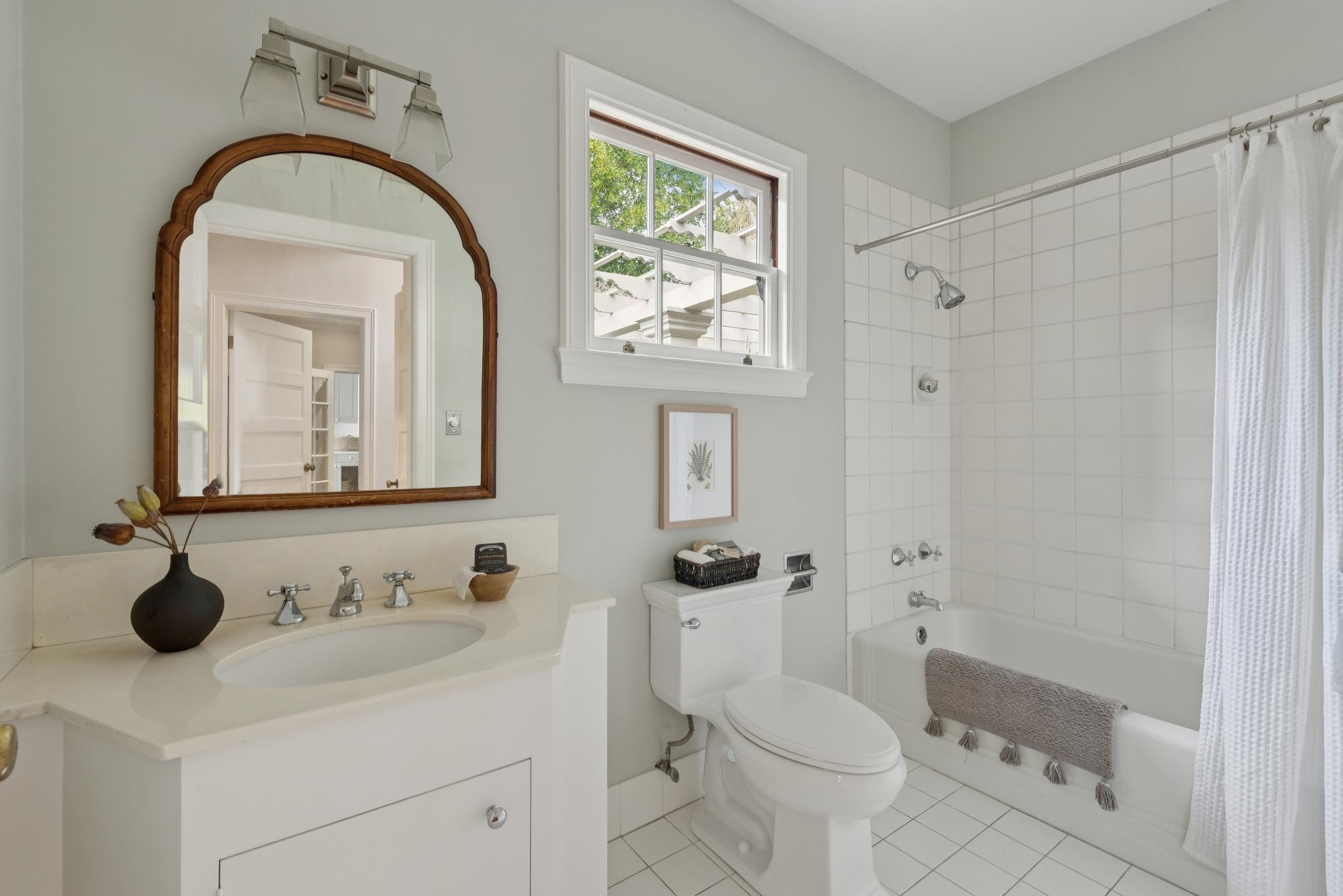 Detail Gallery Image 26 of 60 For 333 Hampton Road, Piedmont,  CA 94611 - 5 Beds | 4/1 Baths